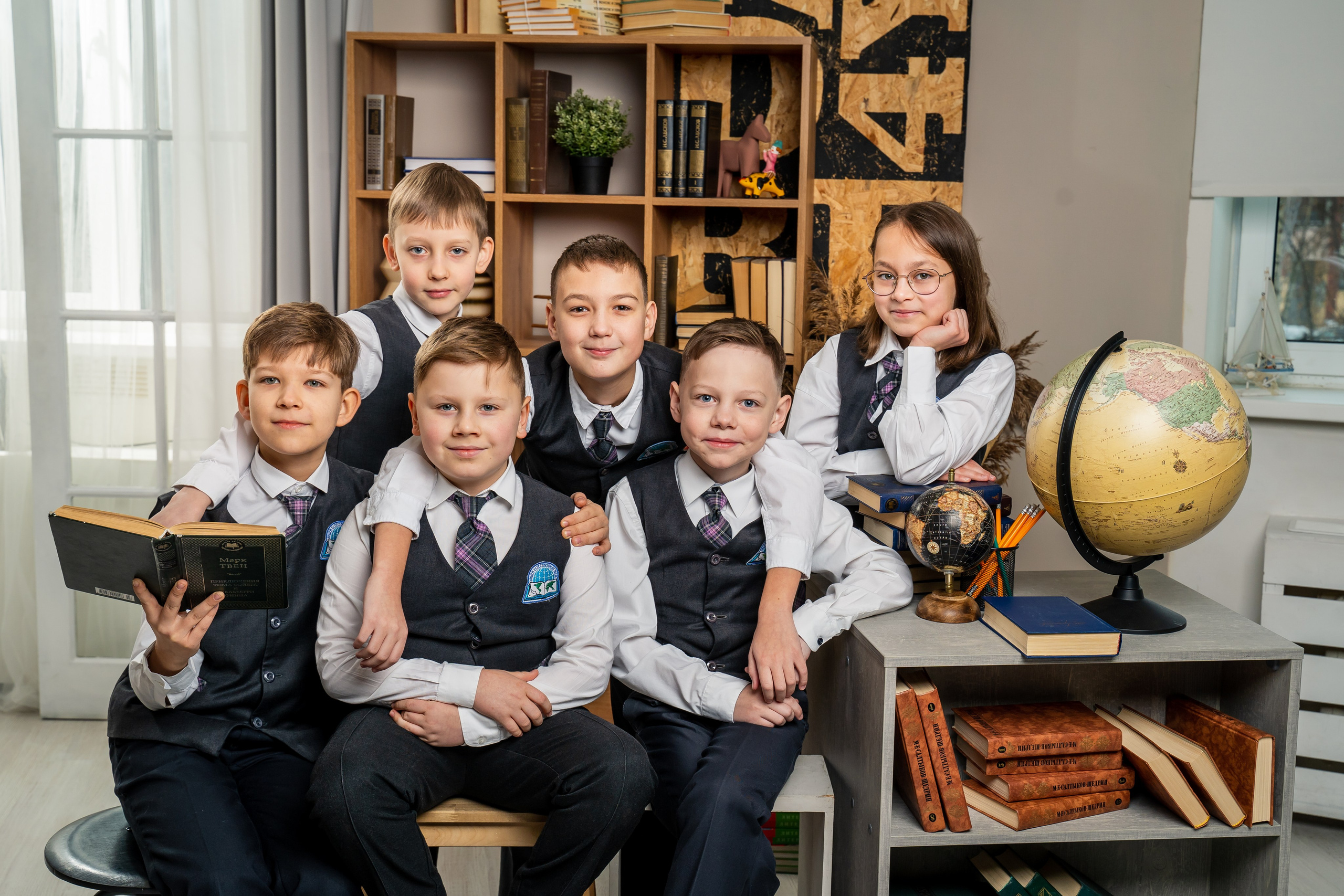 4 — 12. Выпускные альбомы в городе Кирове. Фотограф Екатерина Невская