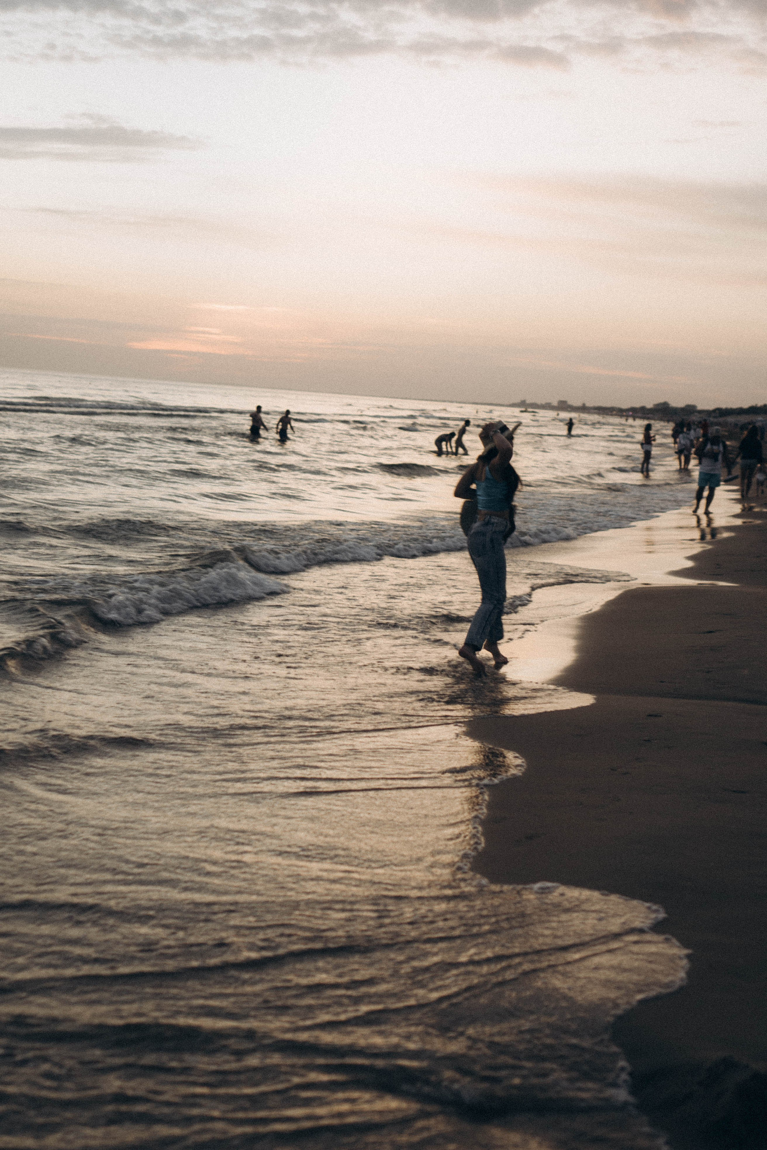 Июльский вечер на берегу черного моря. Профессиональный фотограф, Санкт-Петербург — Виктория Богомолова