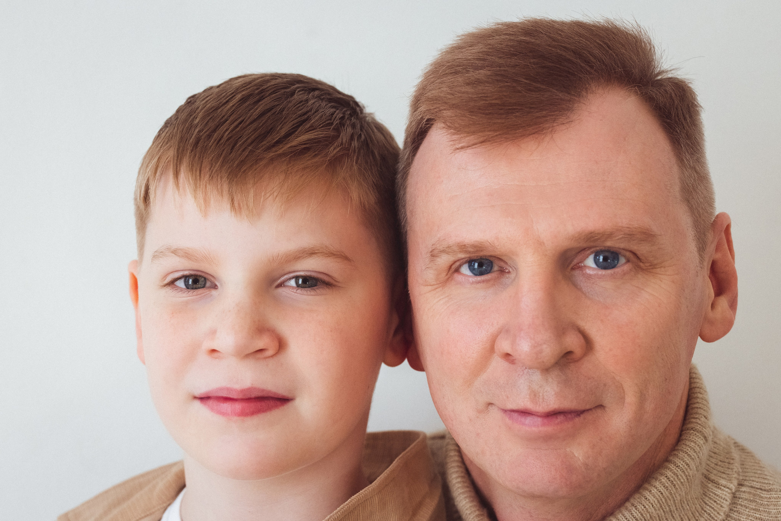 Семейная фотосессия в фотостудии «Mestone». Семейный и детский фотограф в Краснодаре Анна Трашкова