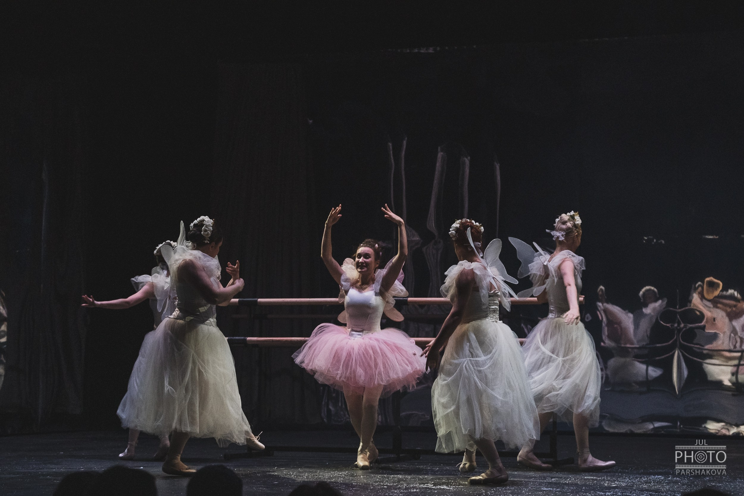 Холстомер. Фотограф в Санкт-Петербурге и Москве Юлия Паршакова