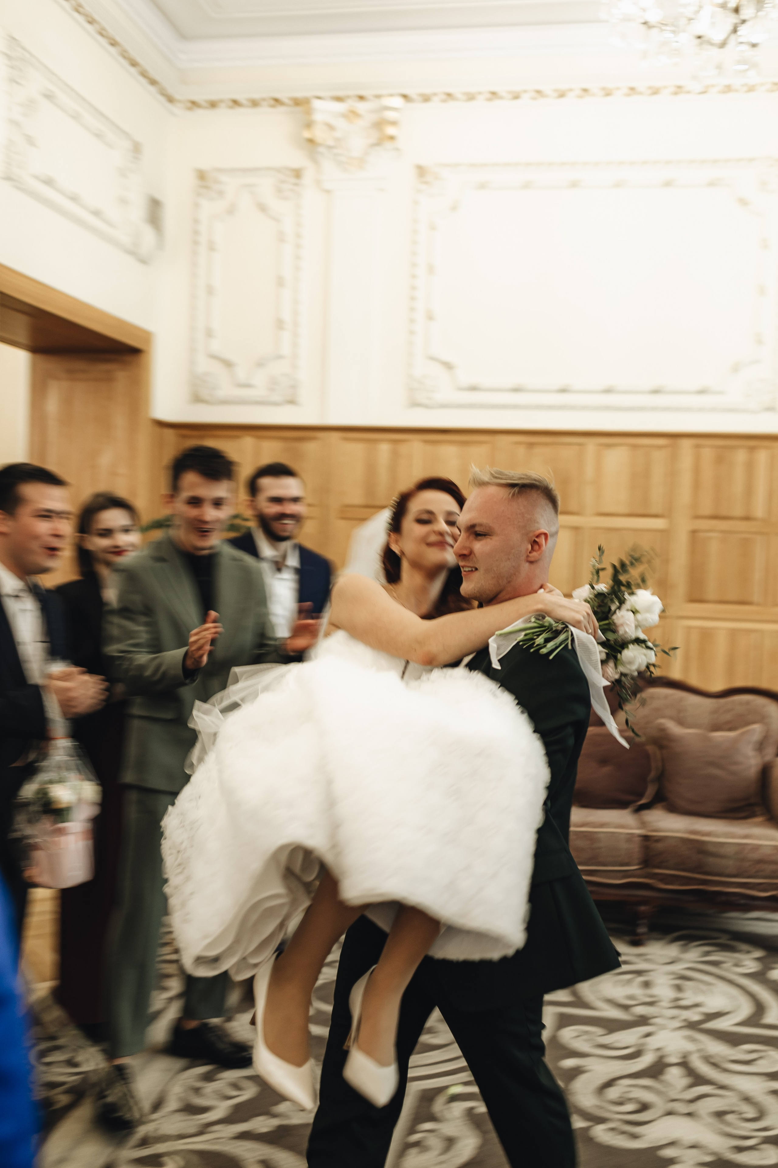 Свадебные истории. Свадебный и Семейный фотограф в Москве Александра Вайпер