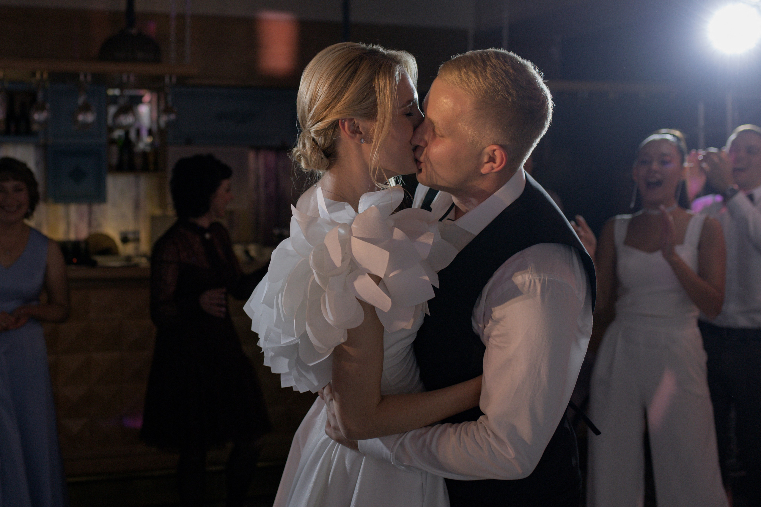 Коля-Карина — Ресторан Dieci (Екатеринбург). Свадебный фотограф Екатеринбург/Челябинск — Любовь Волохова