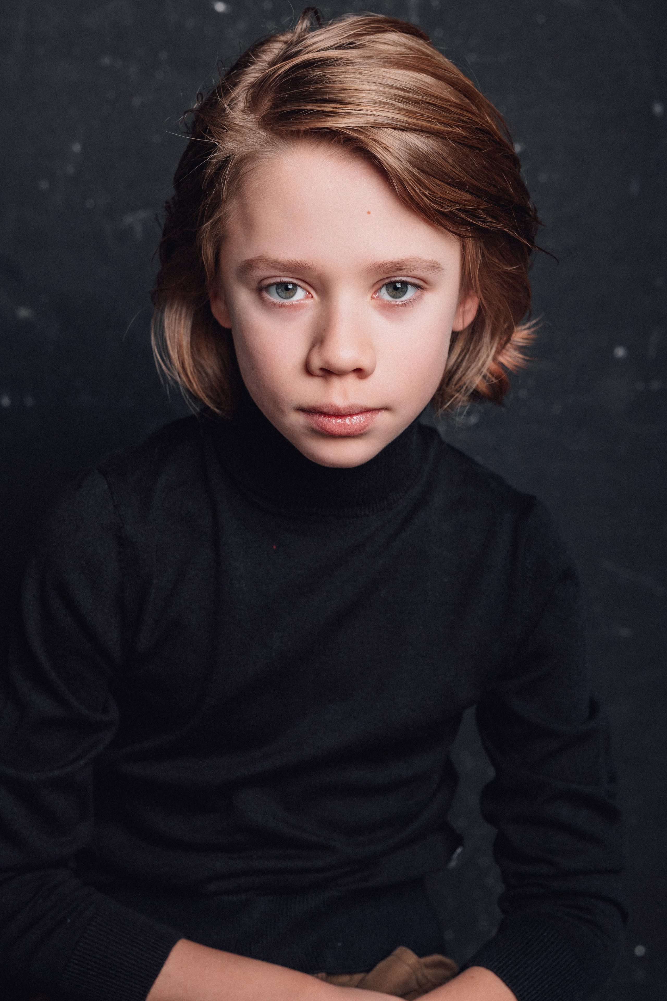 ГЛЕБ. Я фотограф из Москвы к Вашим услугам