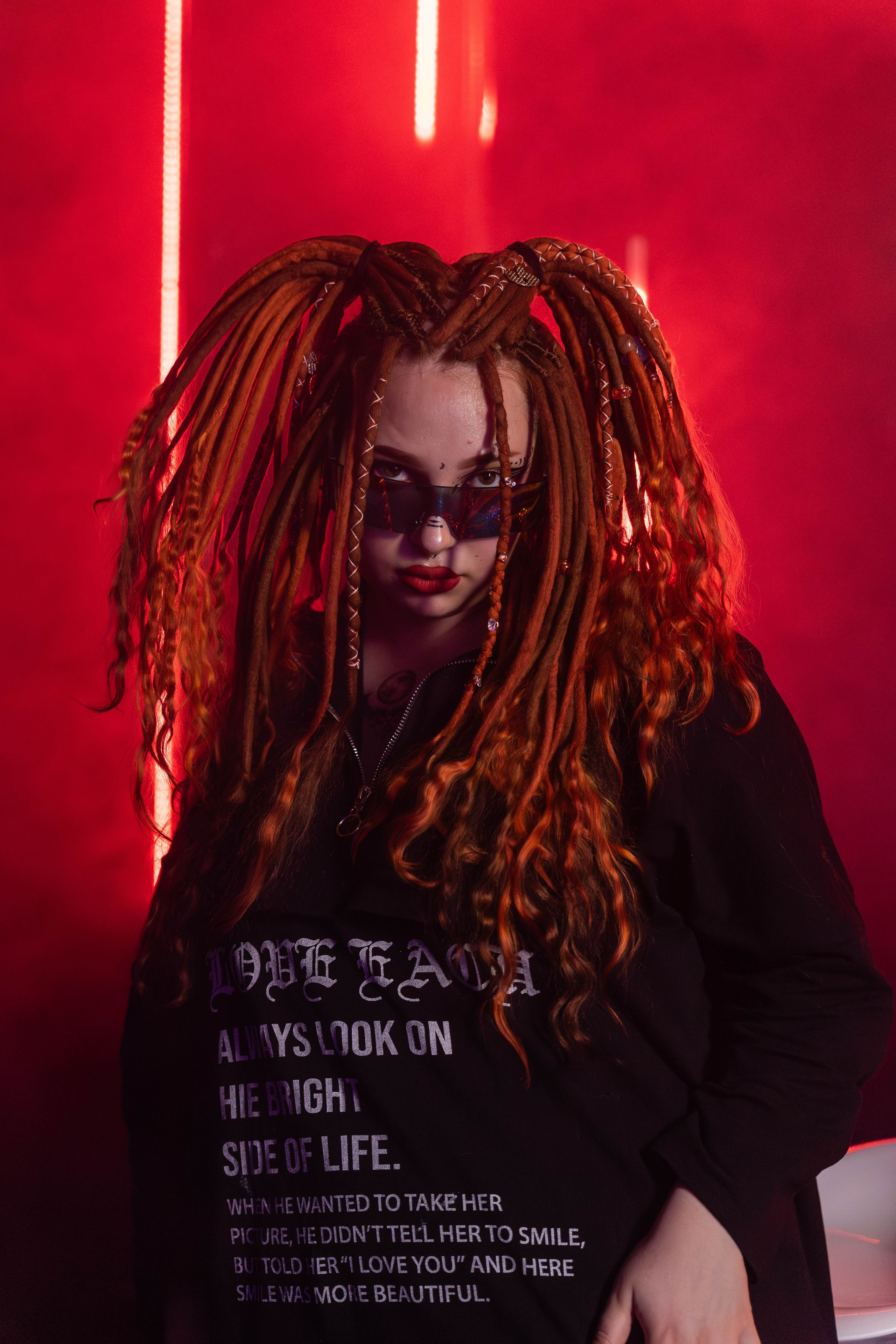 Неоновое безумие. Твой фотограф в Санкт-Петербурге