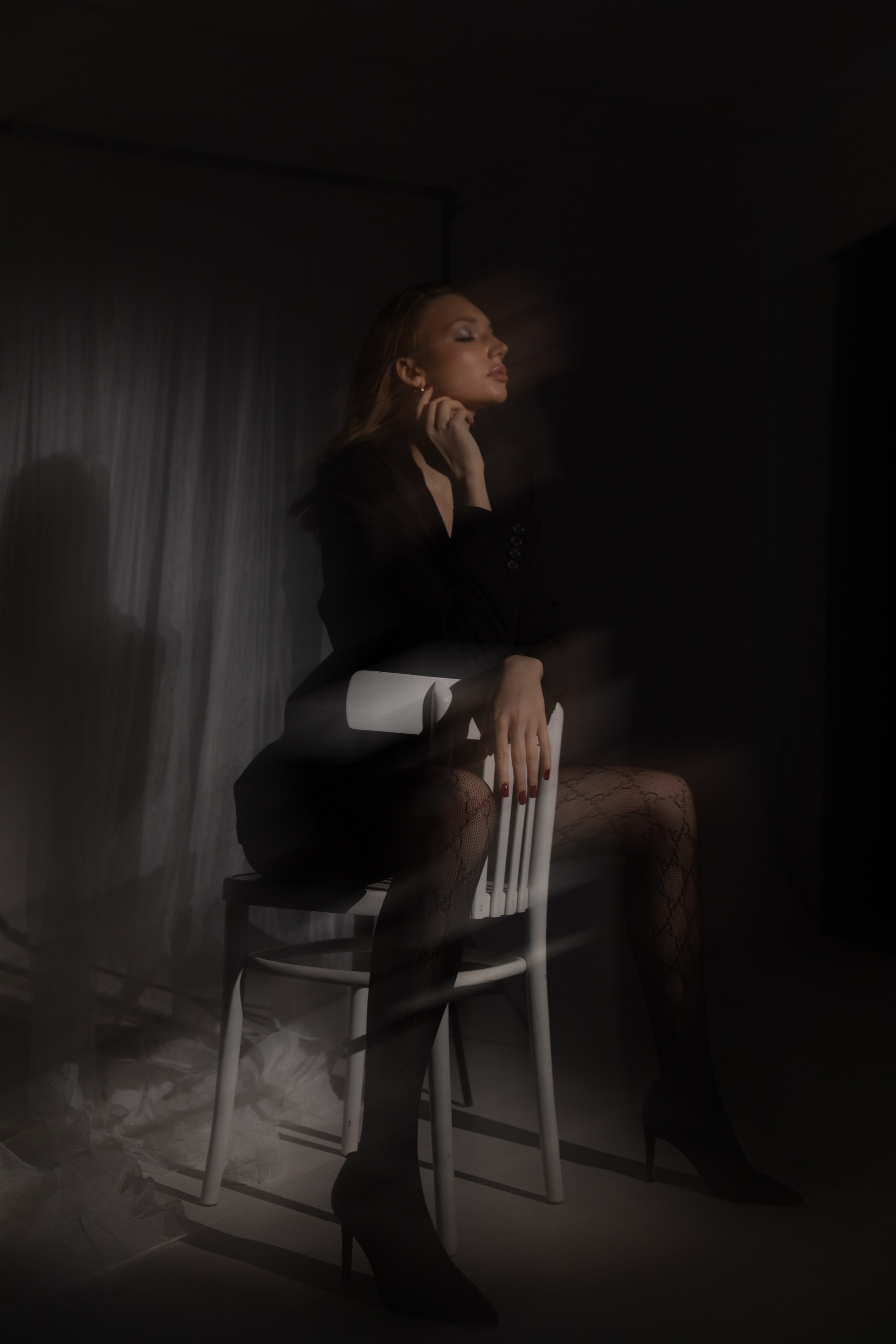 Алина. Фотограф Мария Щеголькова. Чувственный женский портрет