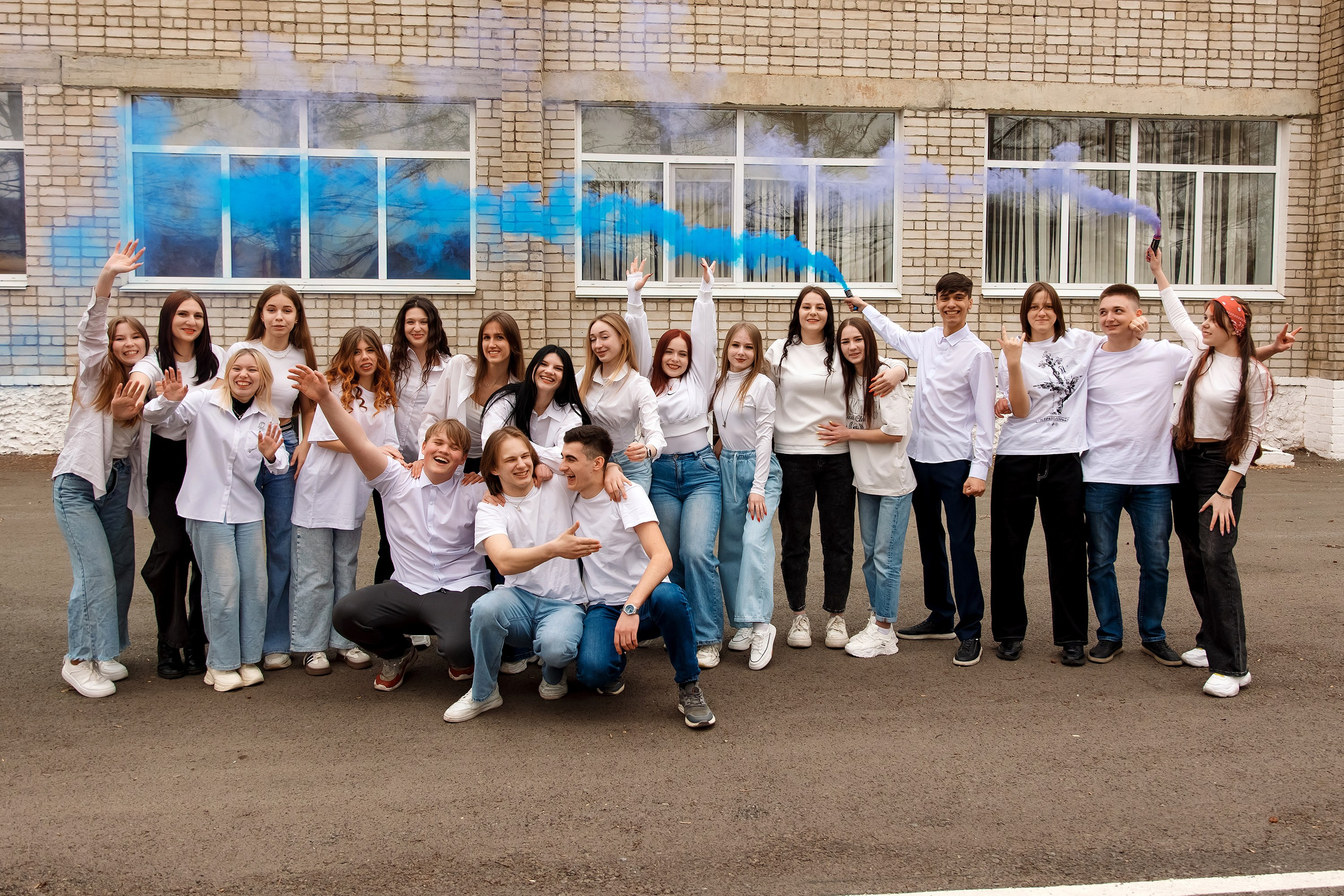 11 класс с. Барабаш. Фотограф Любовь Корниенко, Примоский край