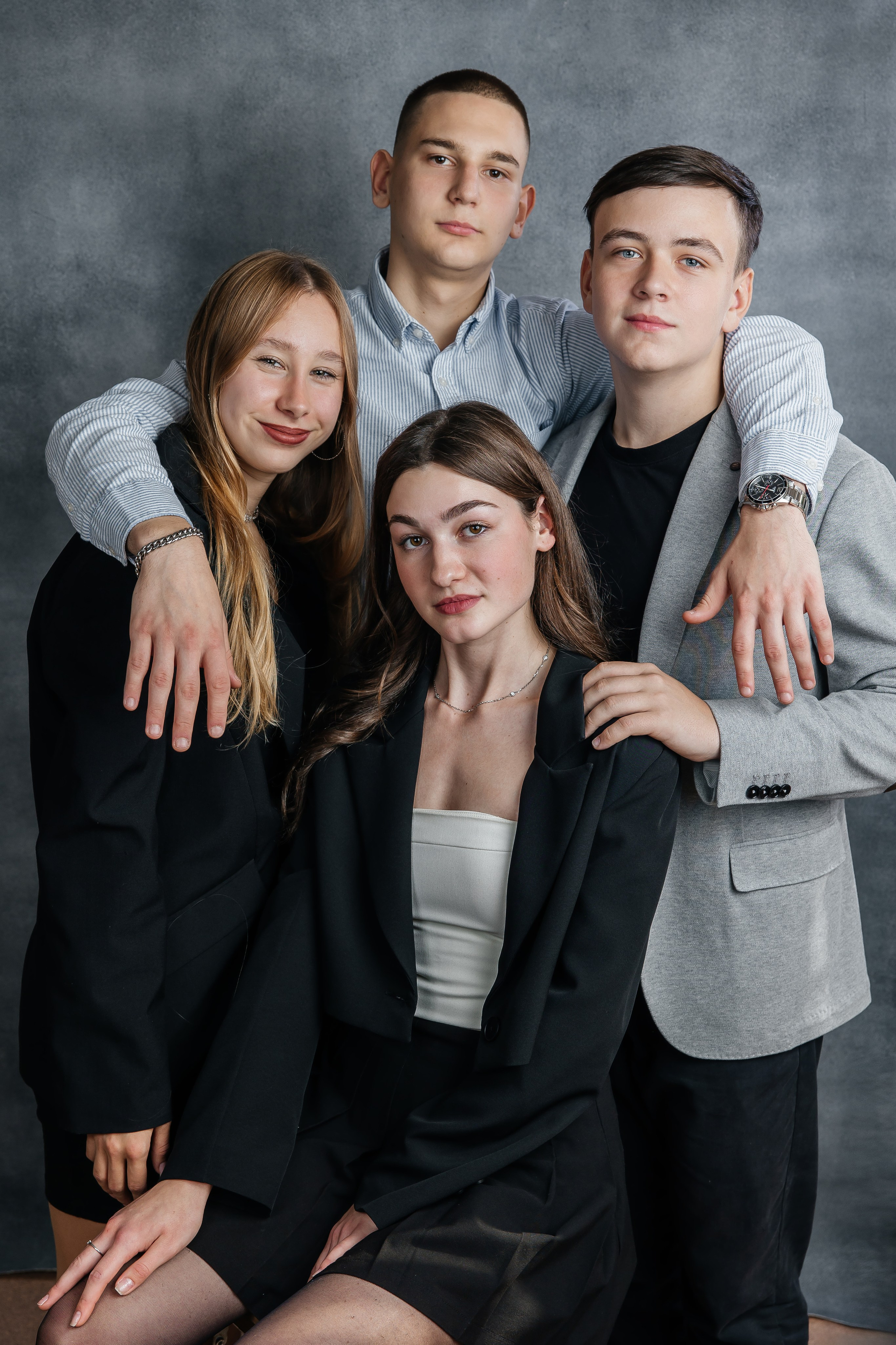 Старшие классы. Школьный фотограф в Новосибирске Наталья Иванченко