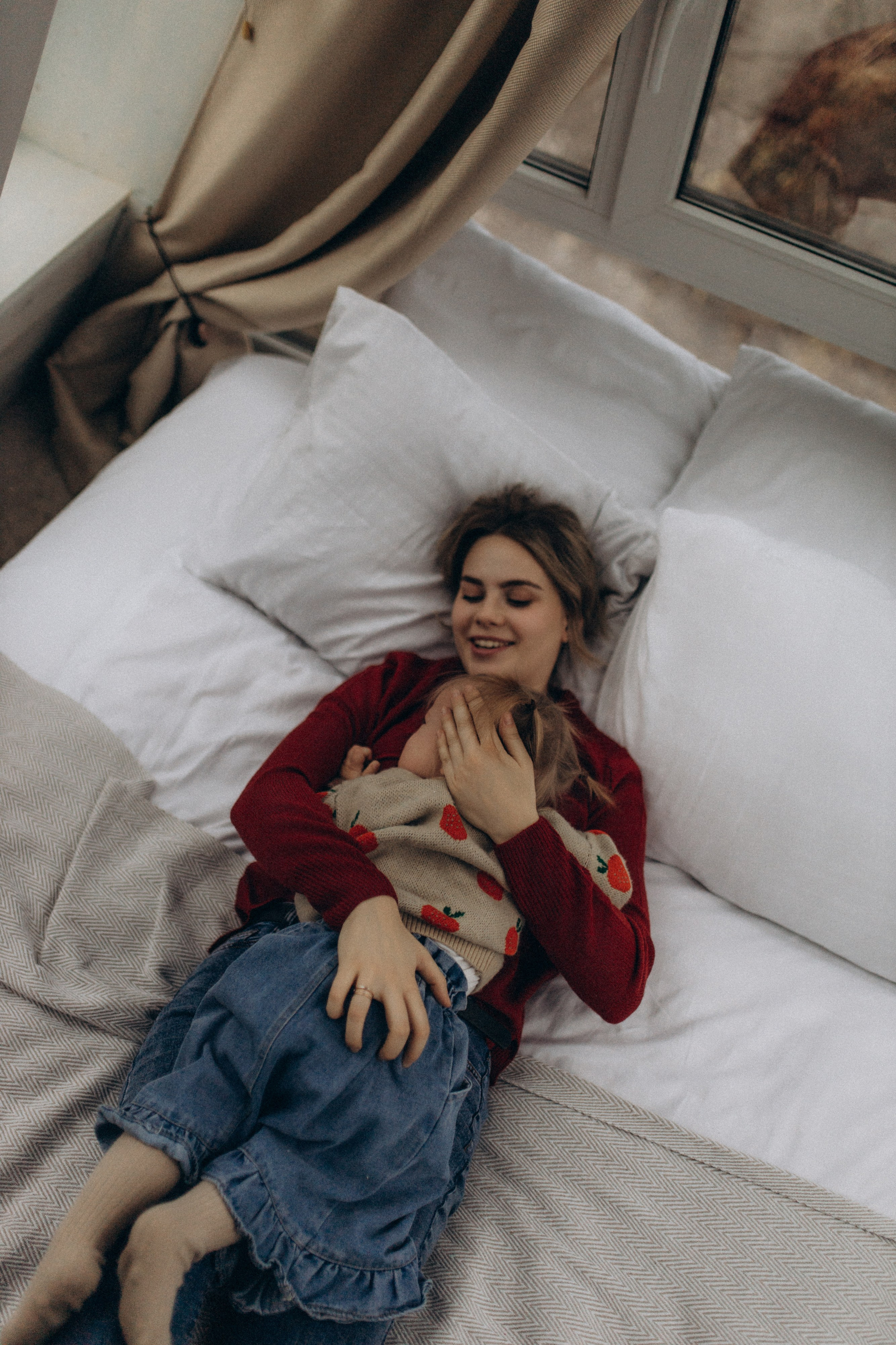 Алиса и мама. Семейный фотограф Губкин/Старый Оскол