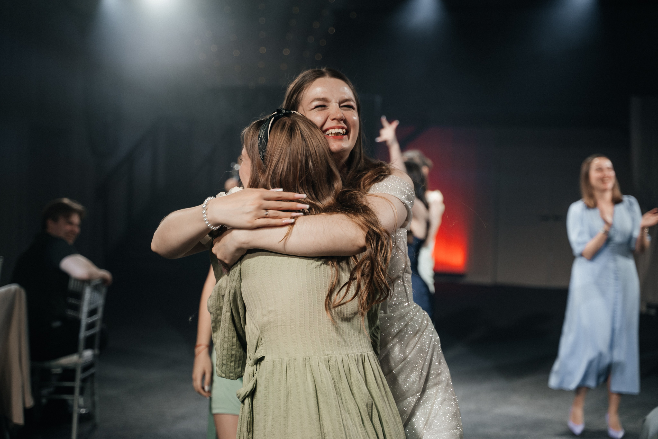 Wedding «Laugh and cry». Свадебные фотограф и видеограф Наталья и Анатолий Новиковы СПб