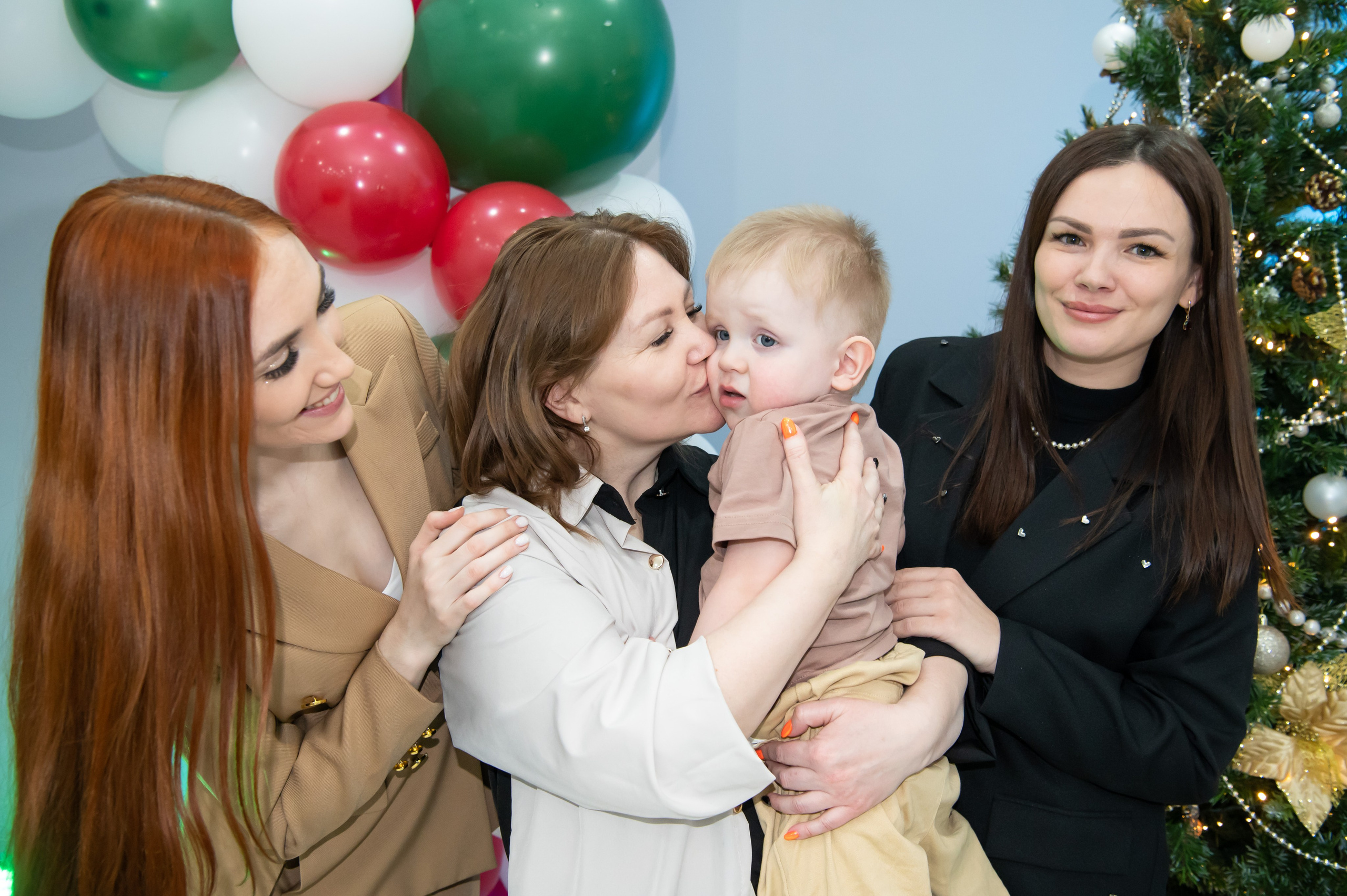 ДЕТСКИЕ АНИМАЦИОННЫЕ СТУДИИ. Репортажный и семейный фотограф в Тюмени Владислав Шадиков