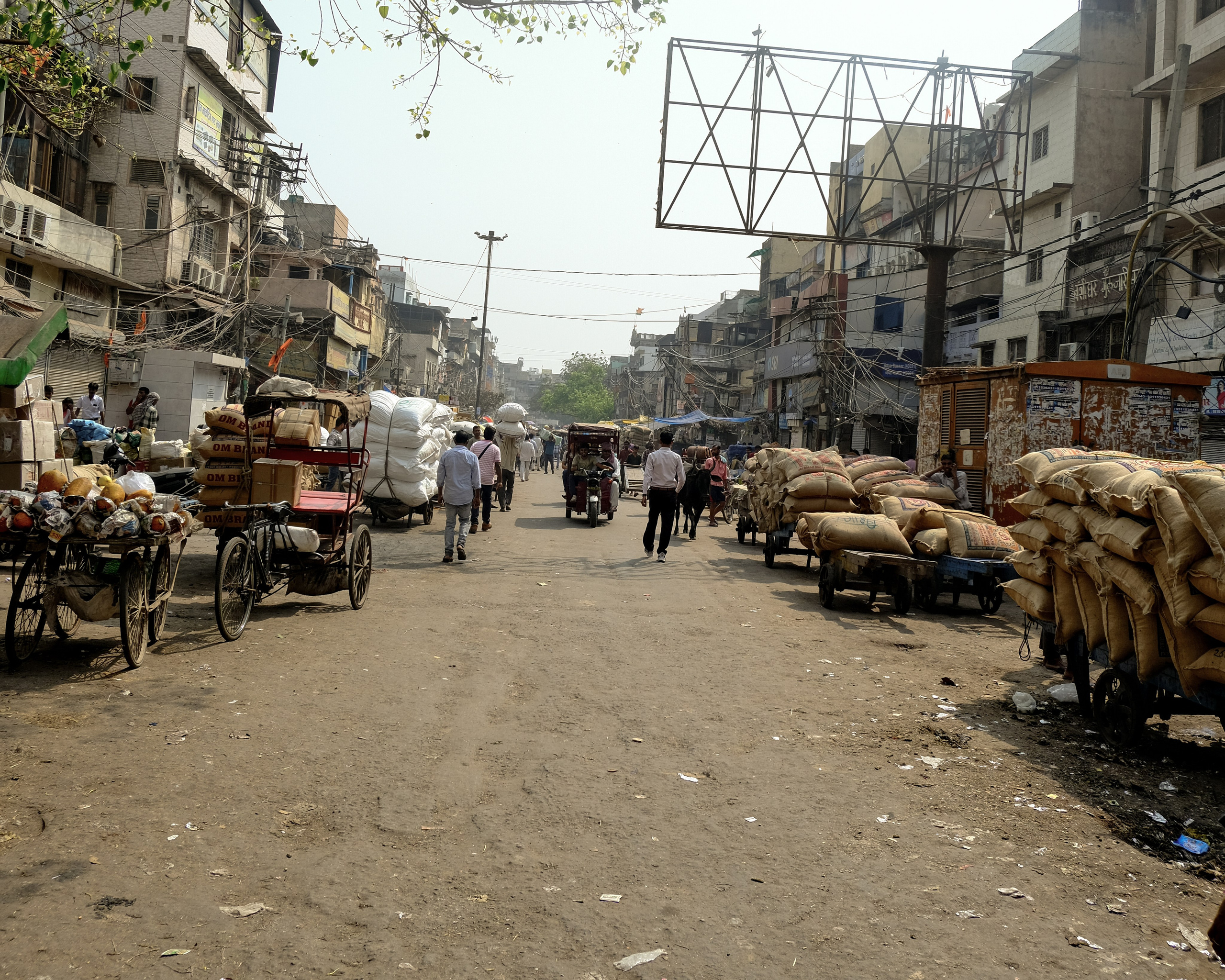 Дели: Рынок и Трущобы. Фотографии из путешествий