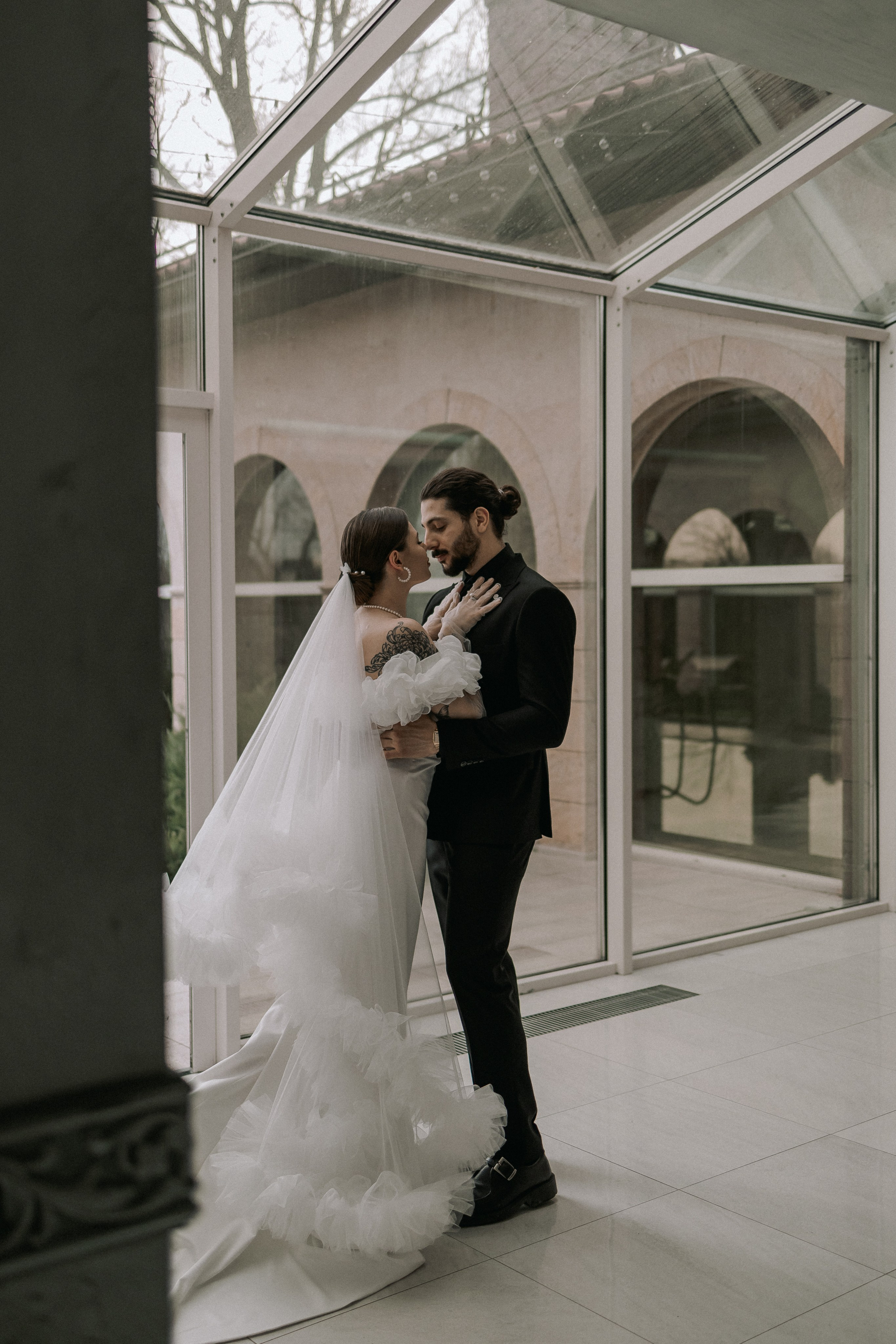 Аль-Барр и Наташа. Невероятная история. Свадебная фотография. Арина Рубах