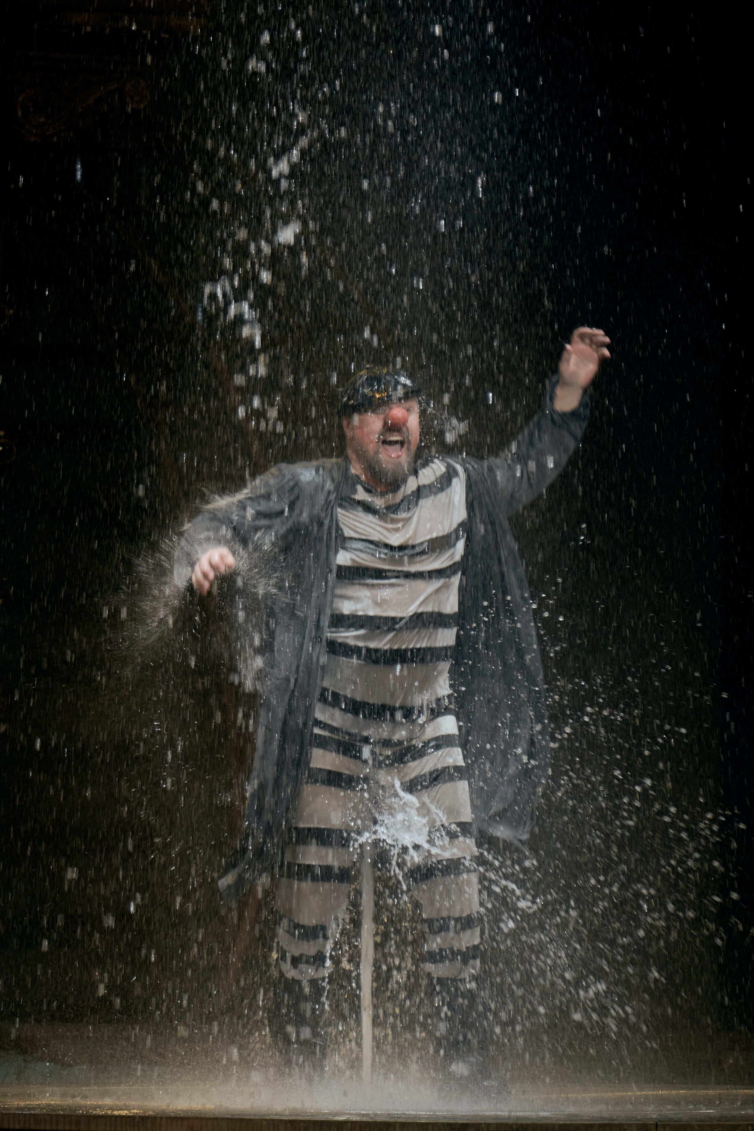 Цирк «На воде». Фотограф