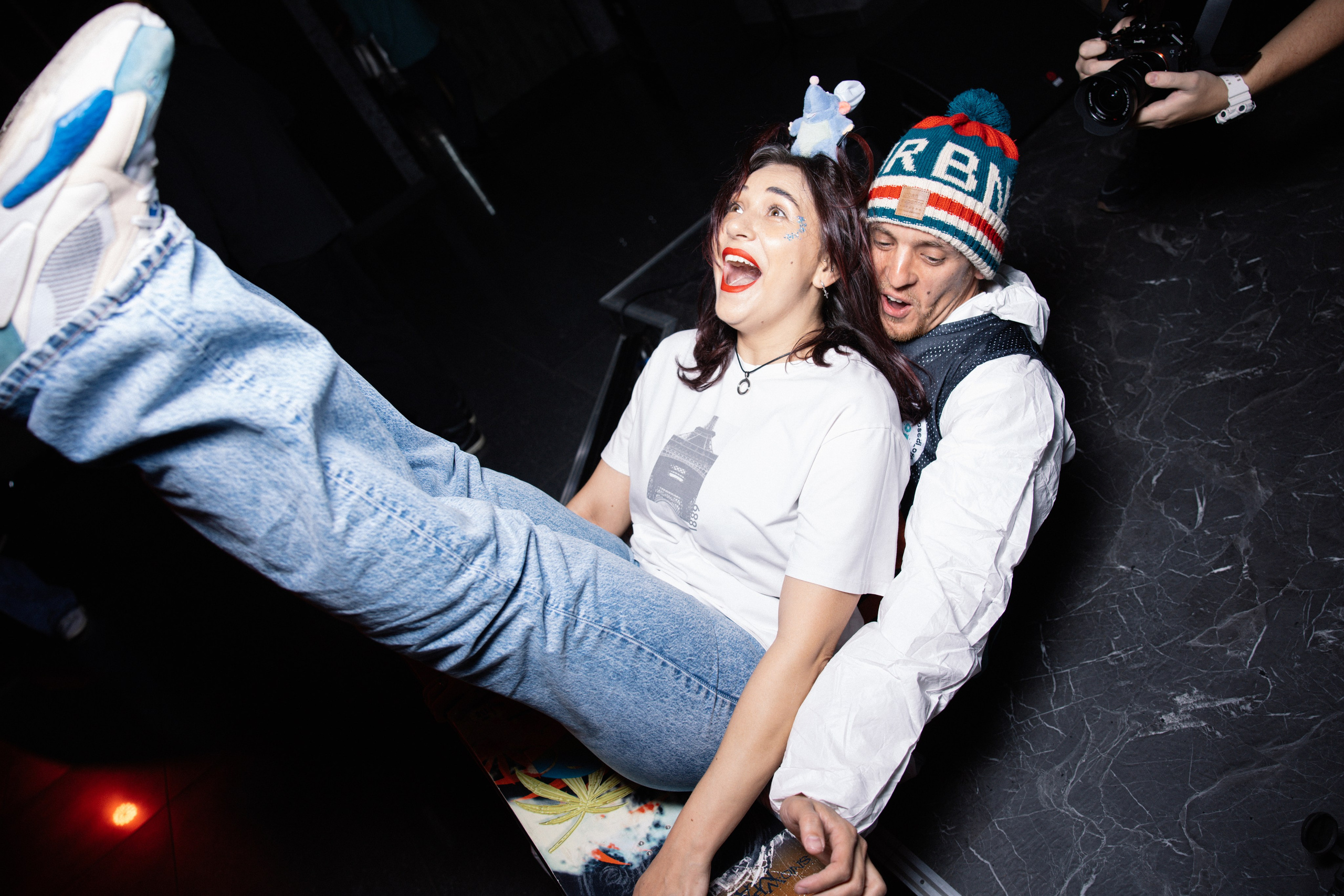 Соседи, Тусец. Фотограф Эдуарда Титанян