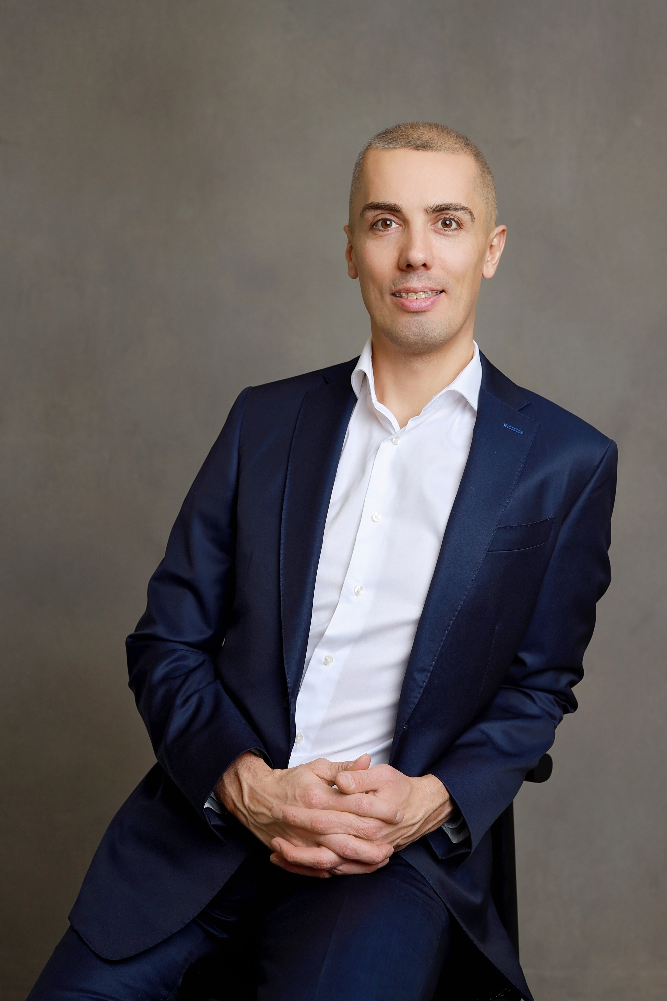 Николай, ютуб-блогер, обложки для ютуб-канала. Фотограф в Москве Ксения Мокрушина | Brand & Women photographer