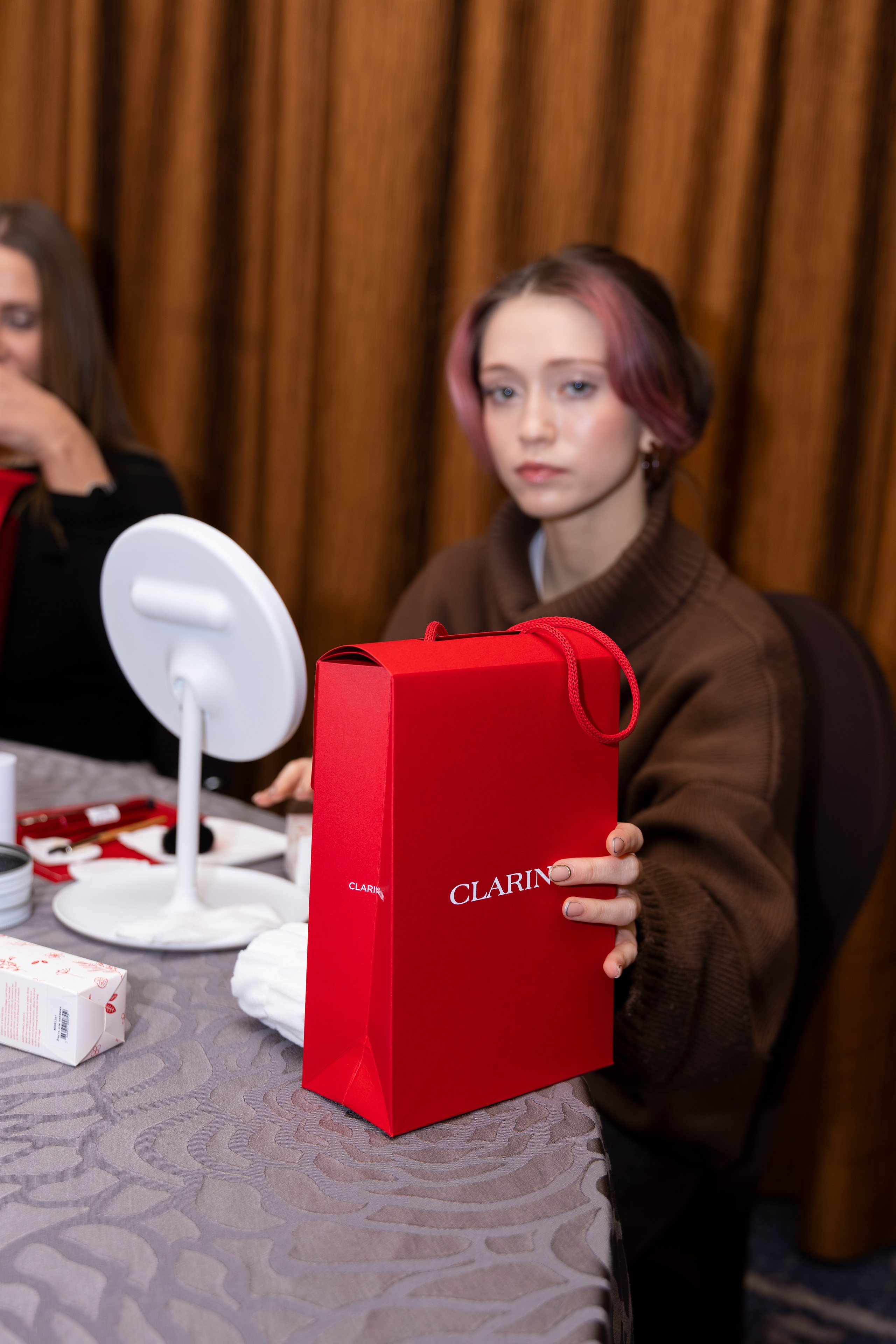 Мастер-класс от бренда Clarins. Олег Катакинов| Репортажный фотограф в городе у моря (Владивосток)