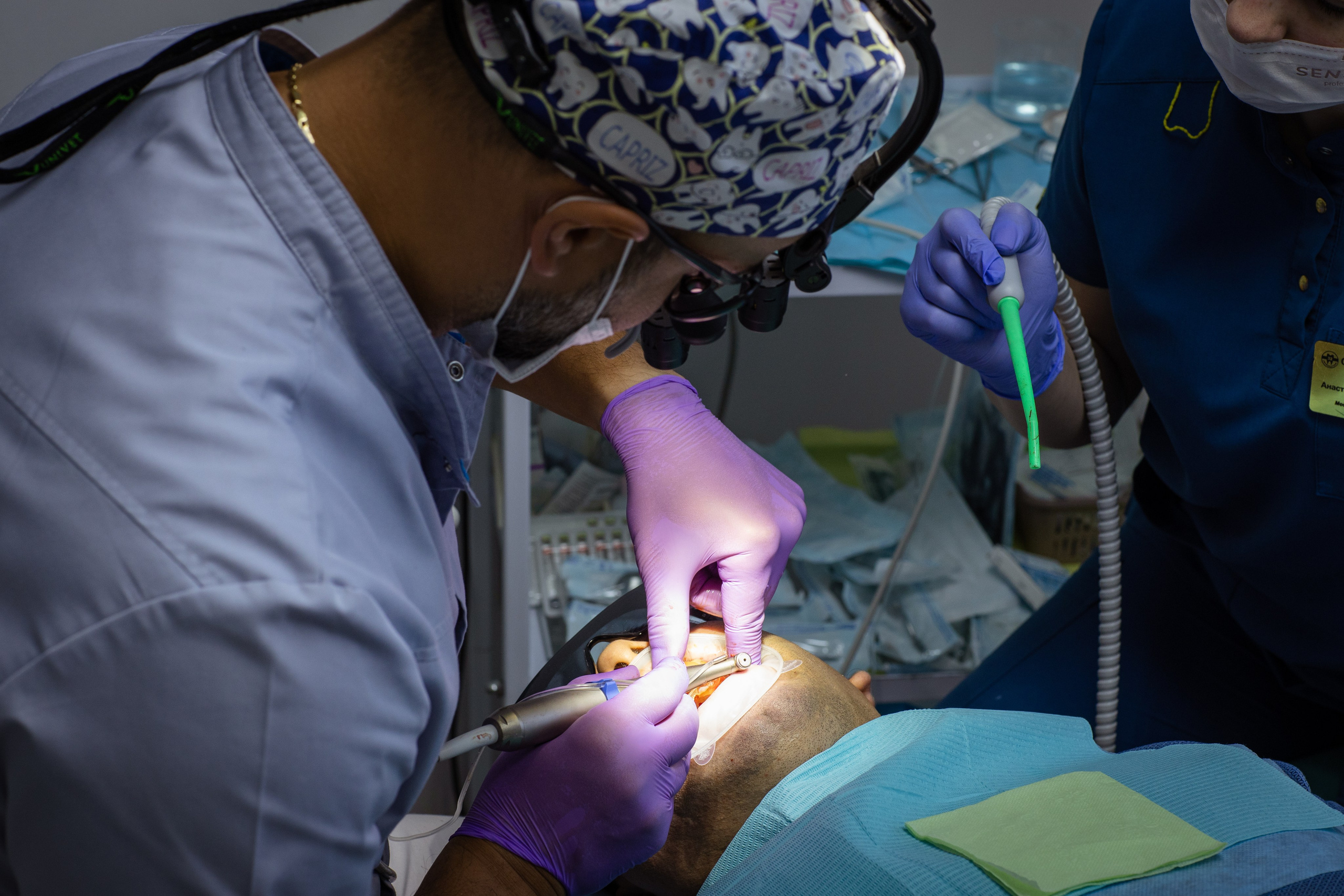 Стоматология «32 Удовольствия». Медиапродюсер, фотограф в Минеральных Водах —Виктор Холодов