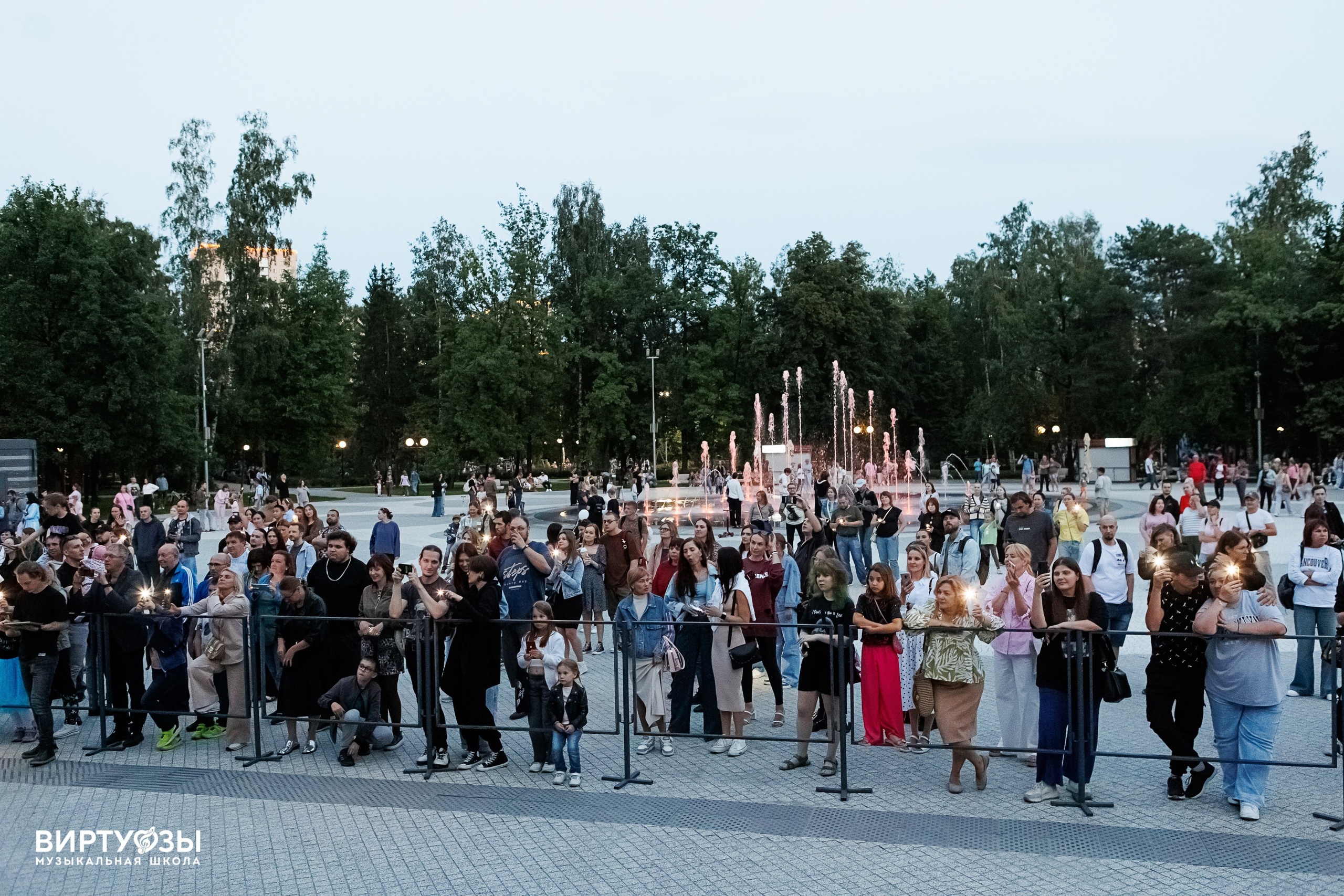 Концерт Виртуозы Центральный парк. Репортажный и семейный фотограф в Новосибирске Елена Каменева