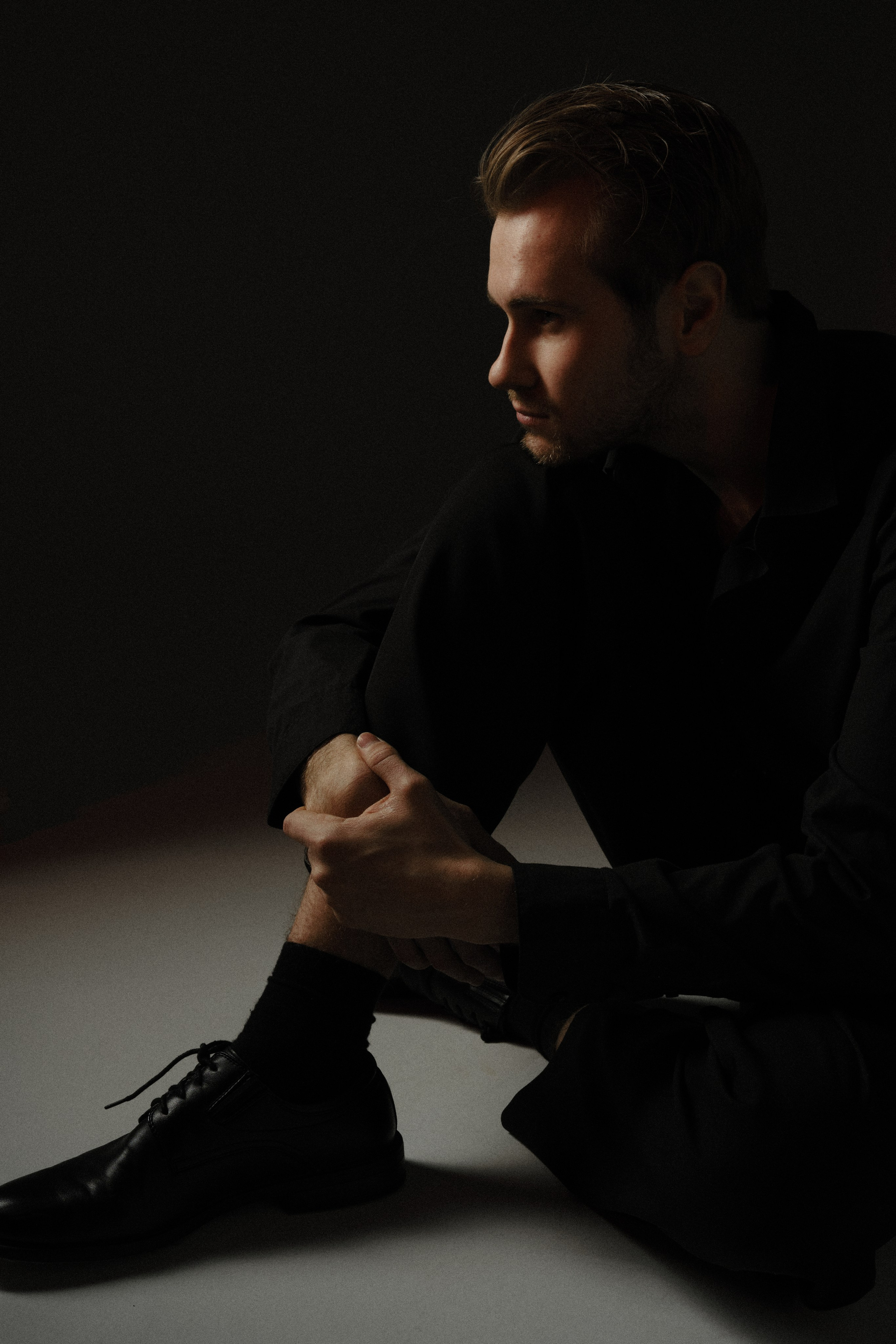 МУЖСКОЙ ПОРТРЕТ. Фотограф Владивосток Оля КРОКС