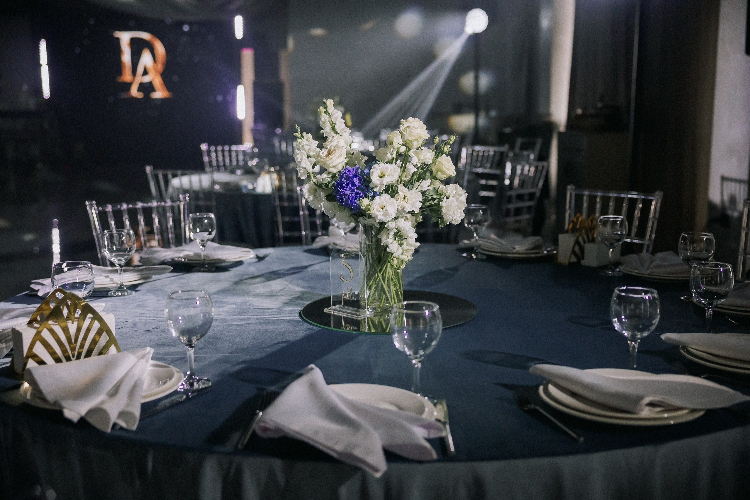 Даниил и Алина. Вечер любви. Свадебная фотография. Арина Рубах