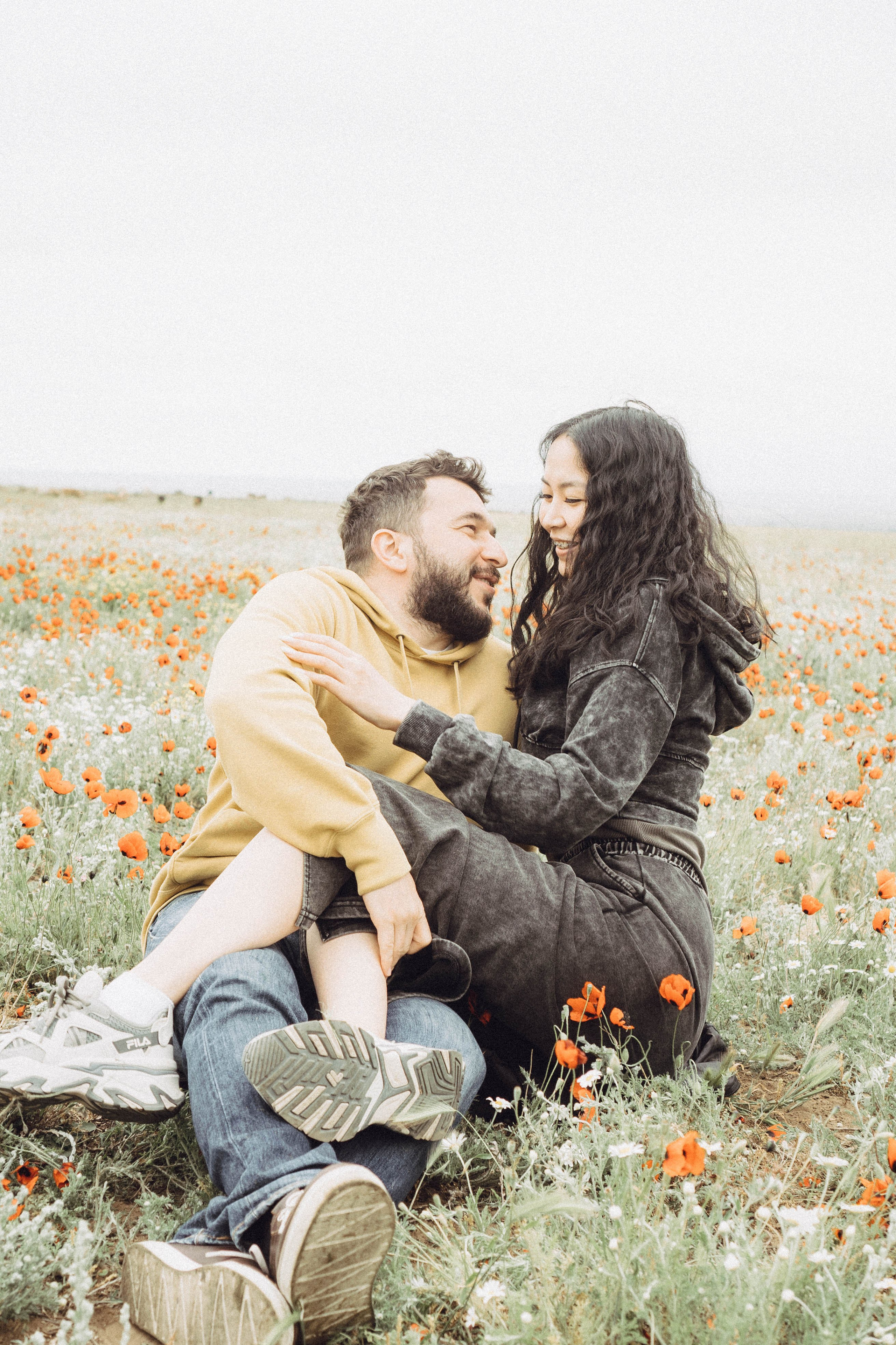 Любовь в маковом поле. Профессиональный фотограф, Санкт-Петербург — Виктория Богомолова