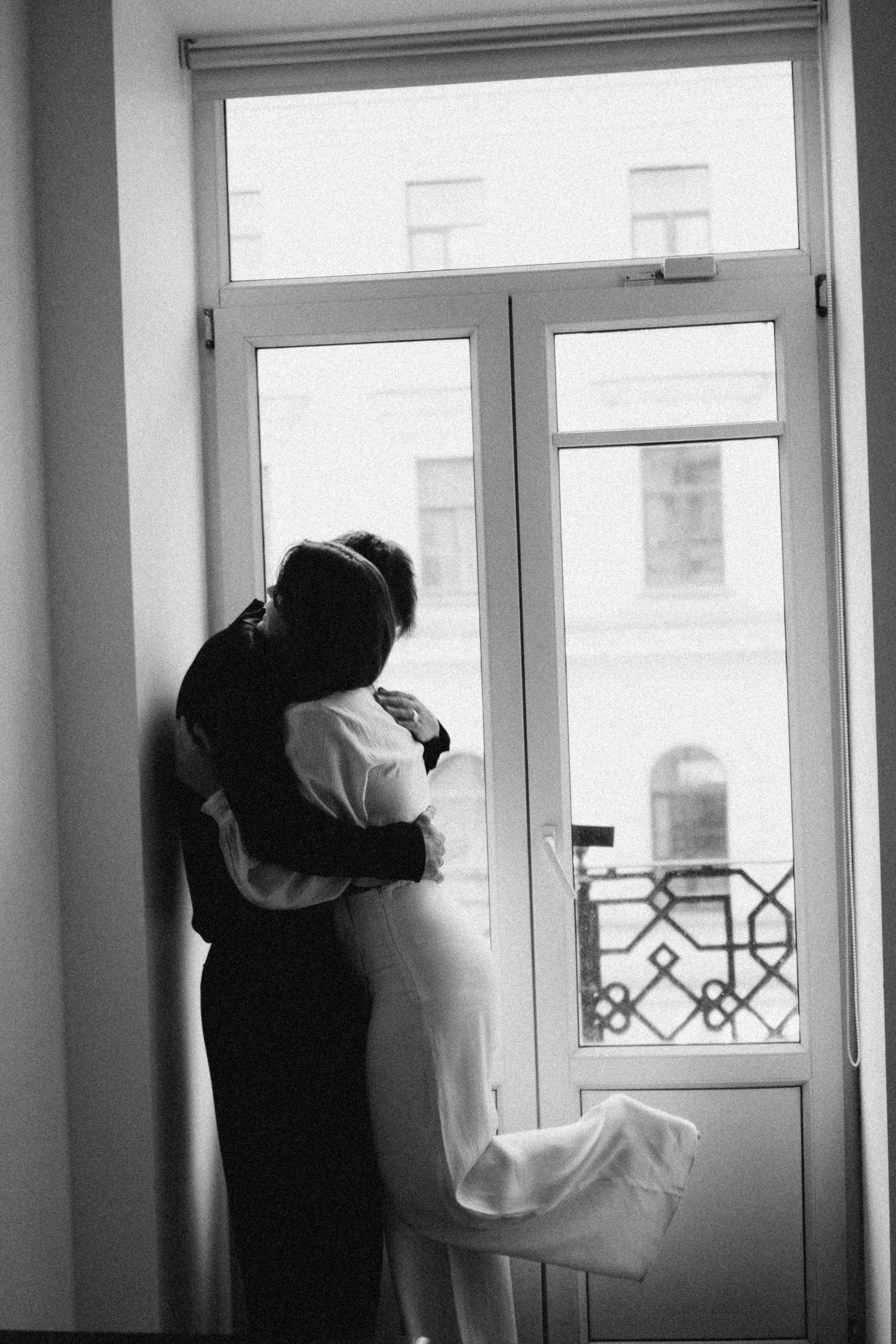 СБОРЫ ЖЕНИХА И НЕВЕСТЫ В УЮТНОЙ КВАРТИРЕ В ЦЕНТРЕ САНТК-ПЕТЕРБУРГА. Профессиональный фотограф, Санкт-Петербург — Виктория Богомолова