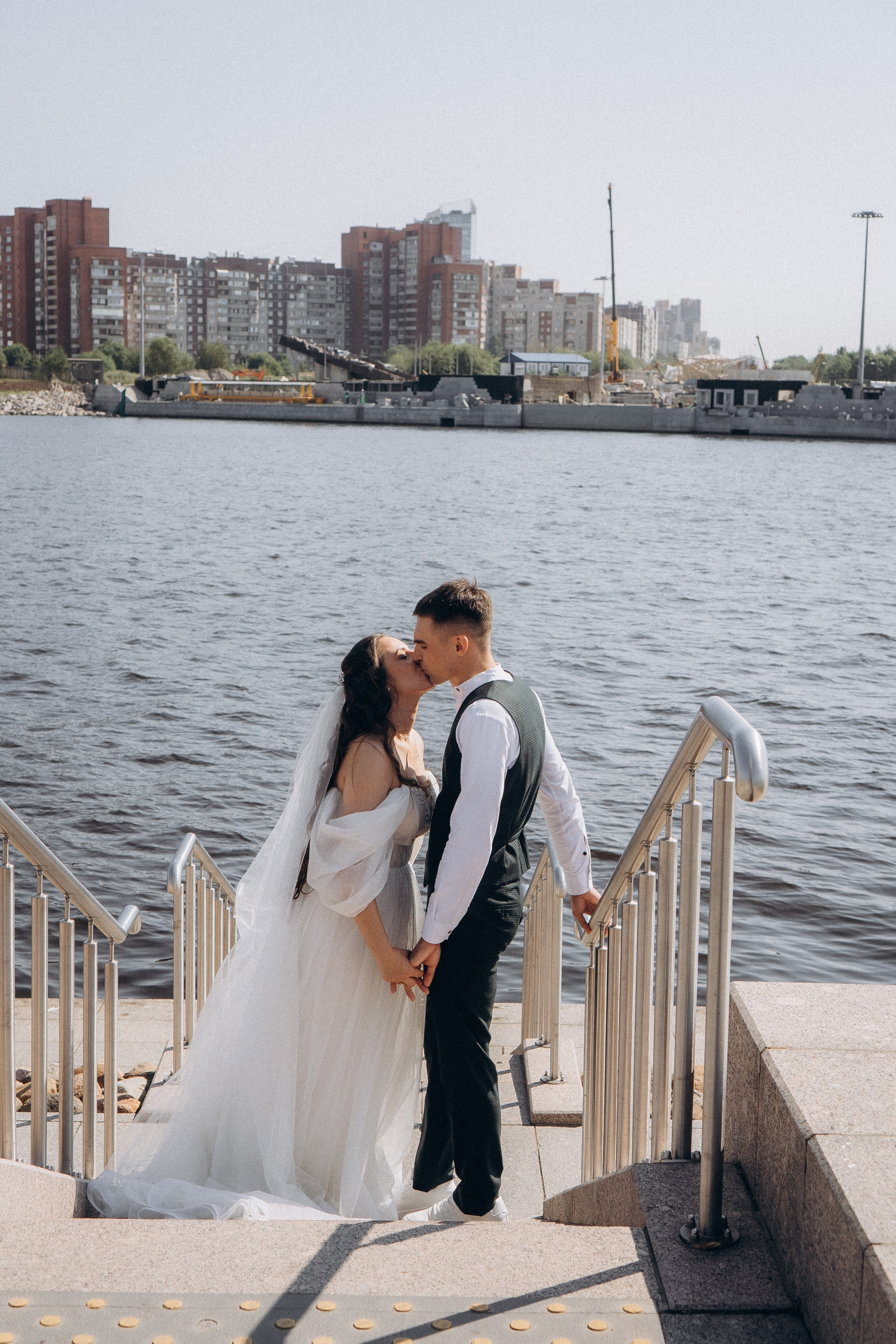 СВАДЕБНАЯ СЬЕМК В ПАРКЕ 300-ЛЕТИЯ. Профессиональный фотограф, Санкт-Петербург — Виктория Богомолова