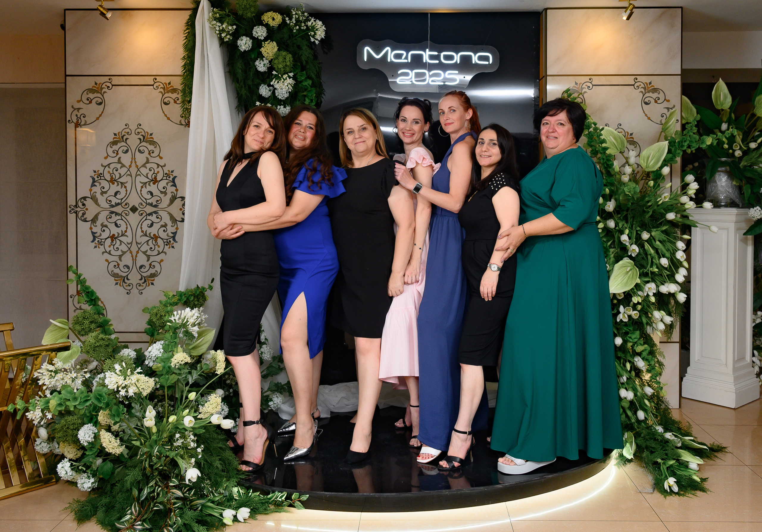 Выпускной 11 кл 2025. Семейный и детский фотограф в Новороссийске Лебедева Елена