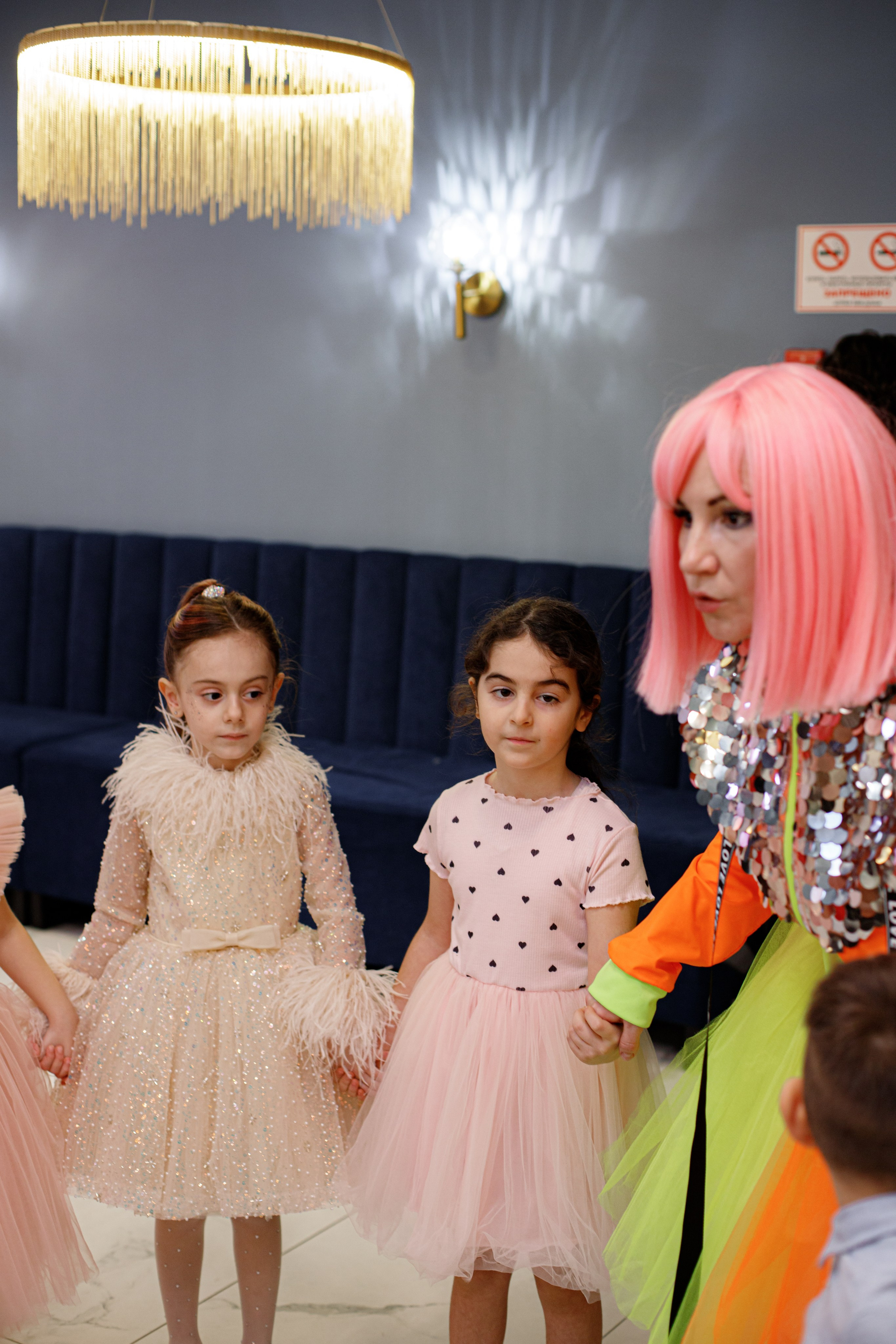 ASIA'S BIRTHDAY PARTY. Photokarish