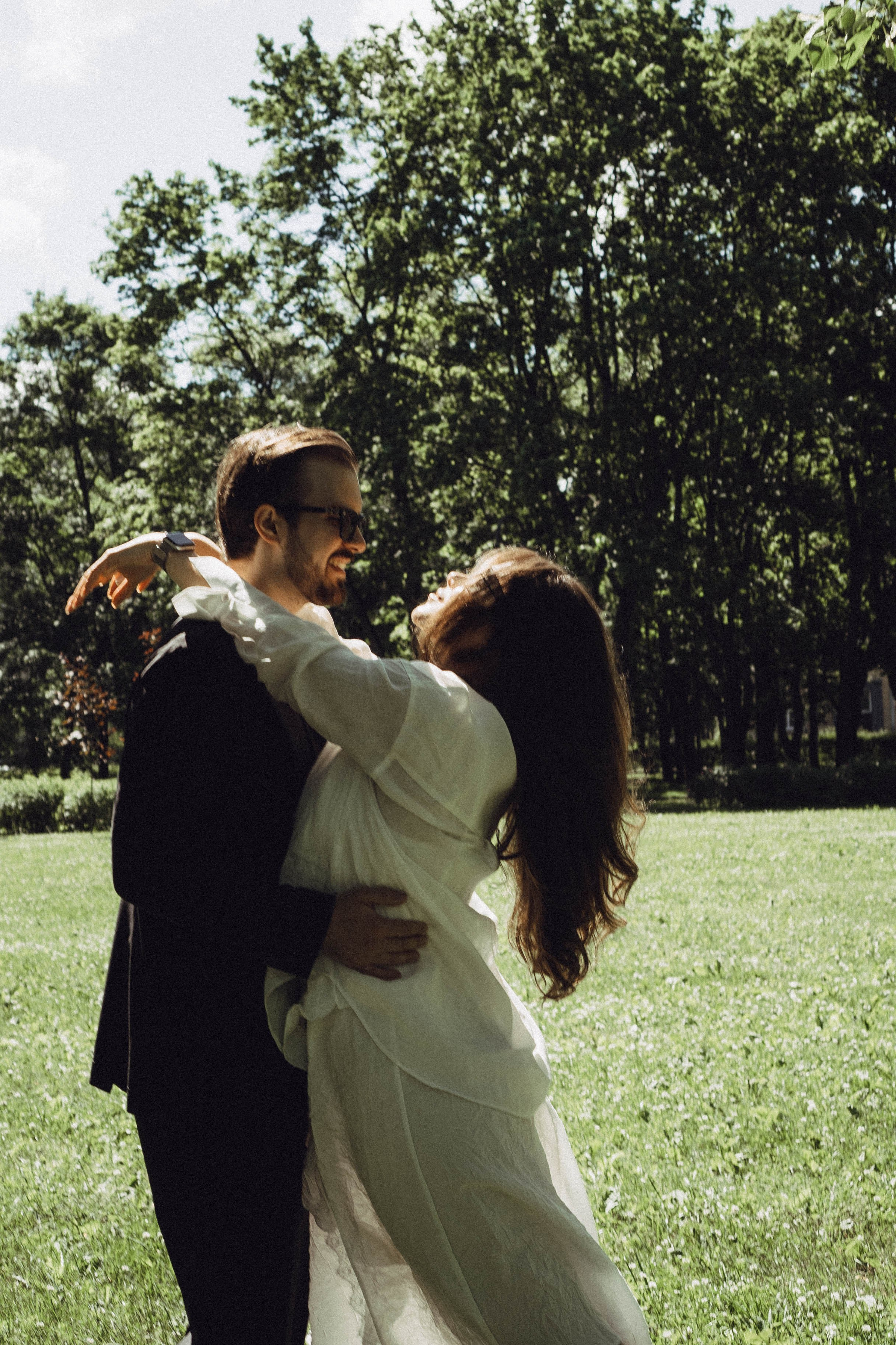 СВАДЕБНАЯ СЬЕМКА В ПАРКЕ ПОБЕДЫ И ПРОГУЛКА ПО МОСКОВСКОМУ ПРОСПЕКТУ. Профессиональный фотограф, Санкт-Петербург — Виктория Богомолова