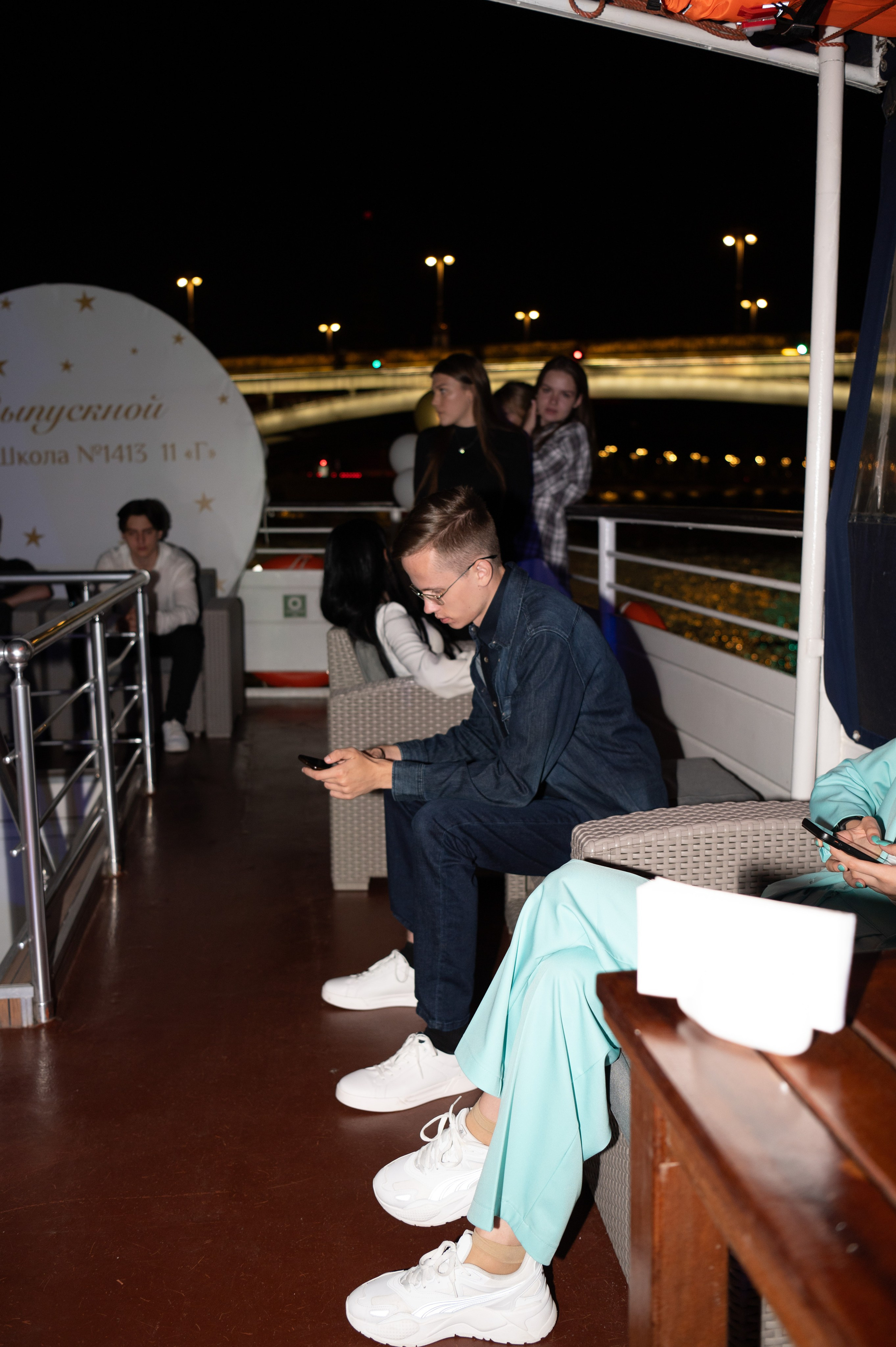 Выпускной вечер 11 класс на теплоходе. Детский и семейный фотограф г. Москва Оксана Катаджи