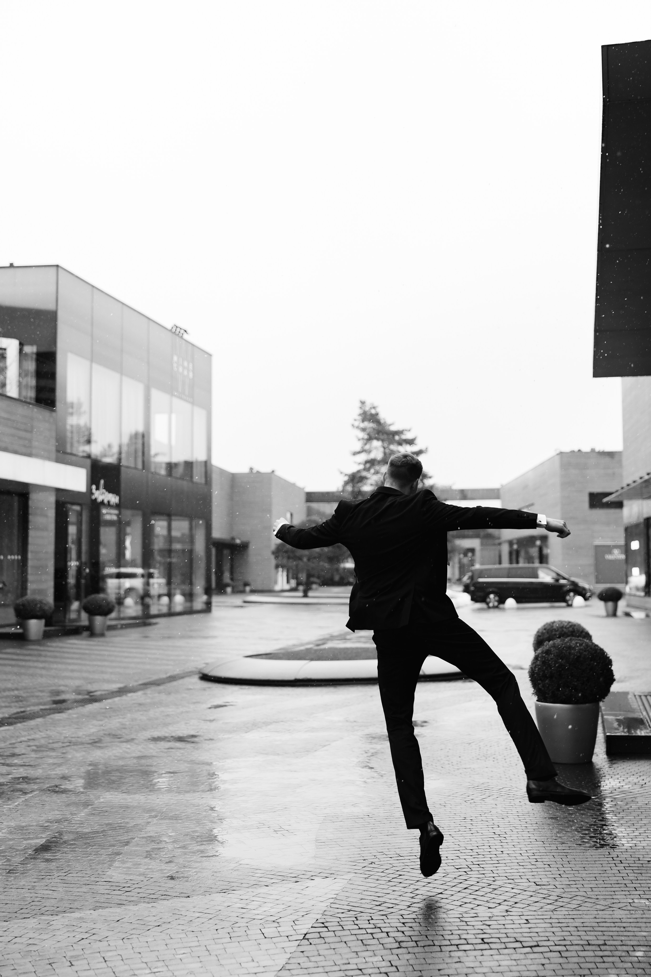 07.05.2024. RETOUCH-HOUSE