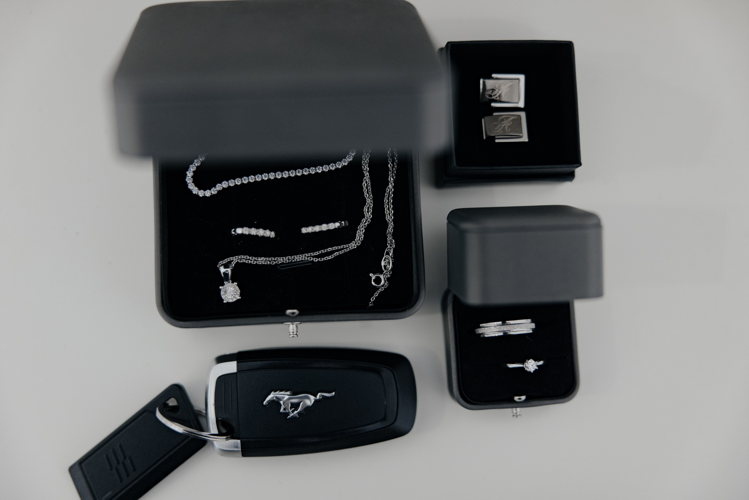 07.05.2024. RETOUCH-HOUSE