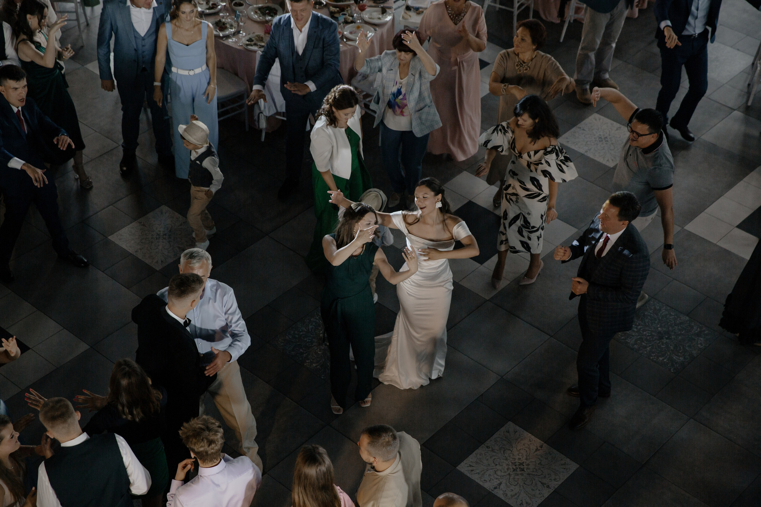 25.08.2024. RETOUCH-HOUSE