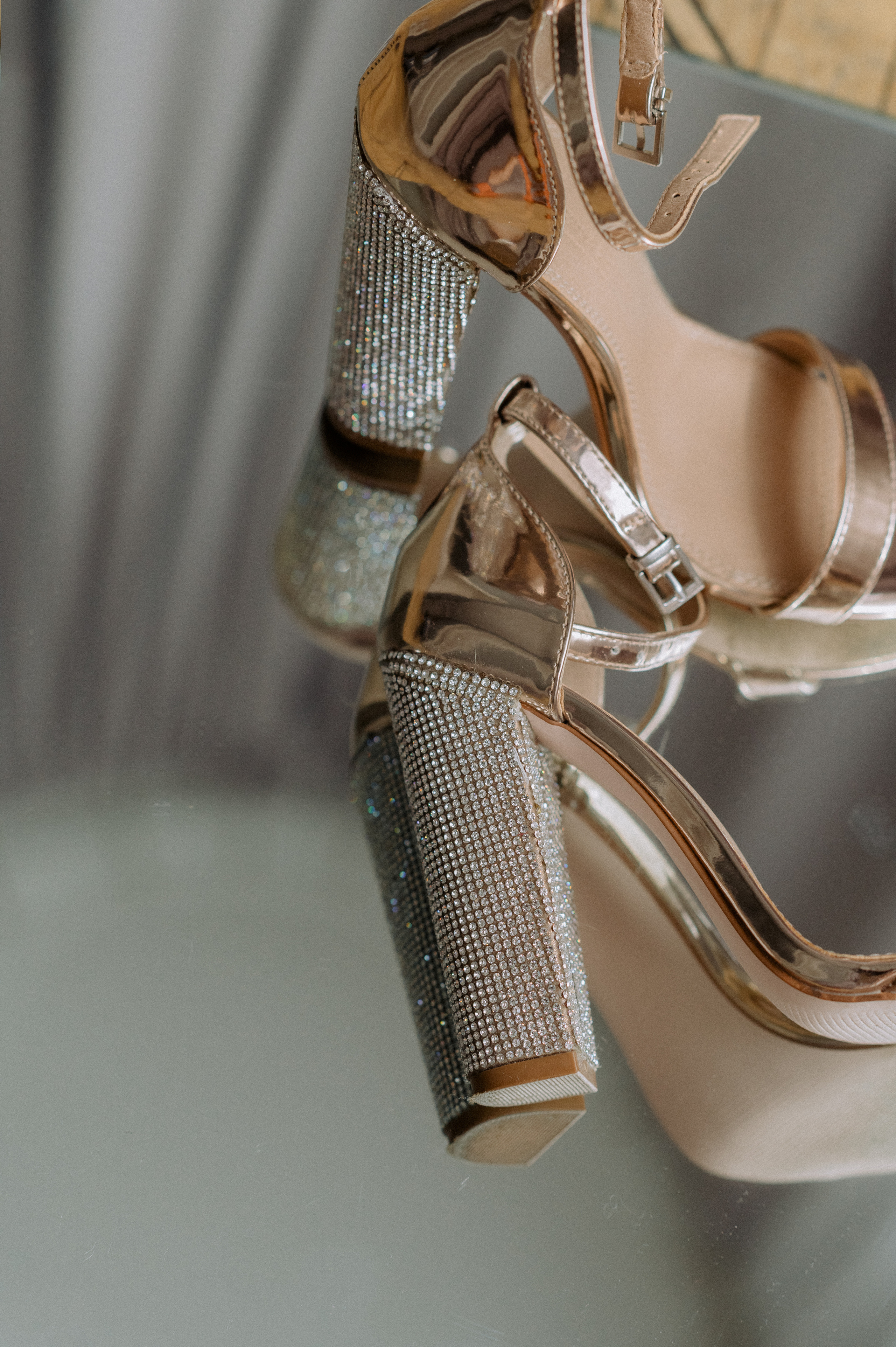 Катя и Женя. Нежность