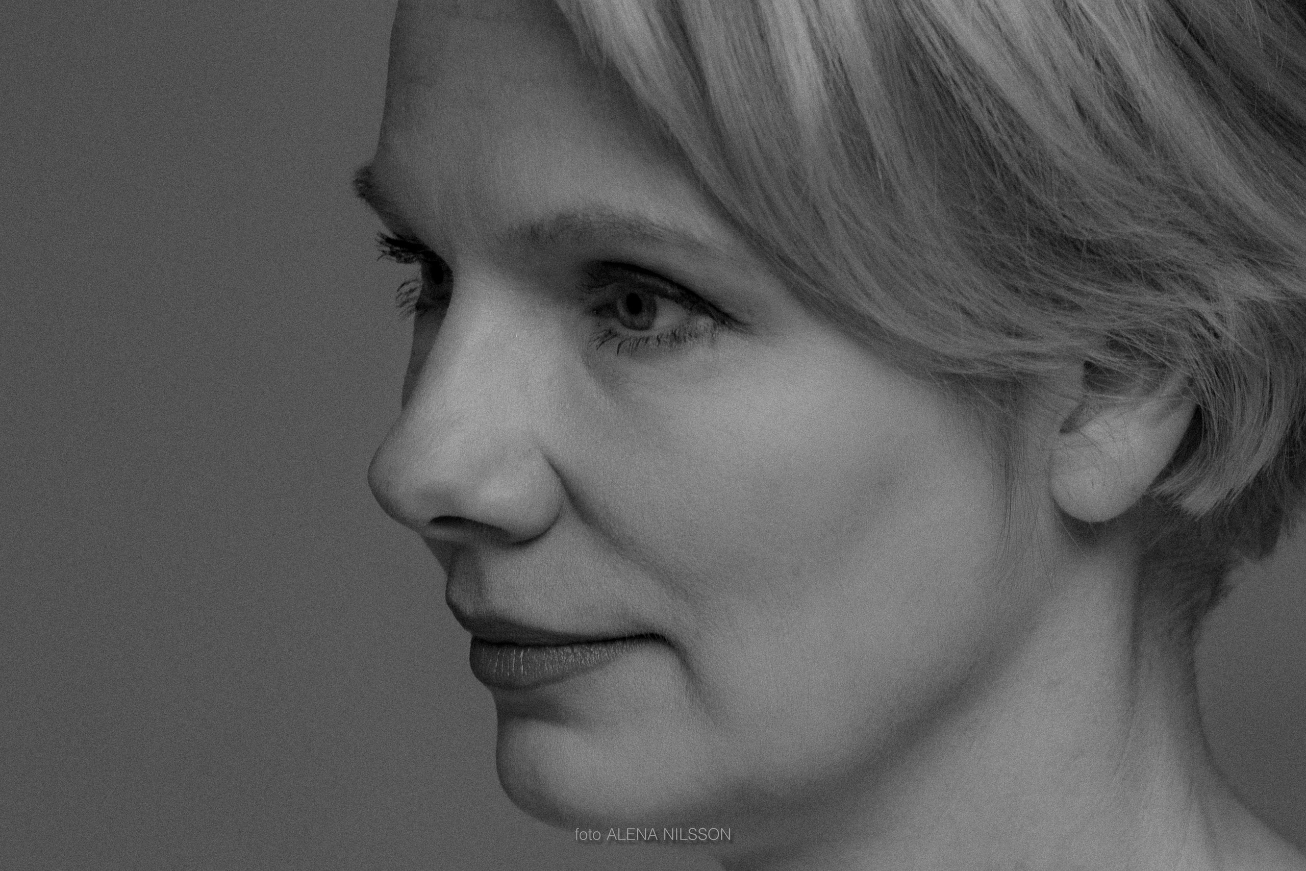 Лица. Нежные. ЧБ. Фотограф Алёна Нильссон