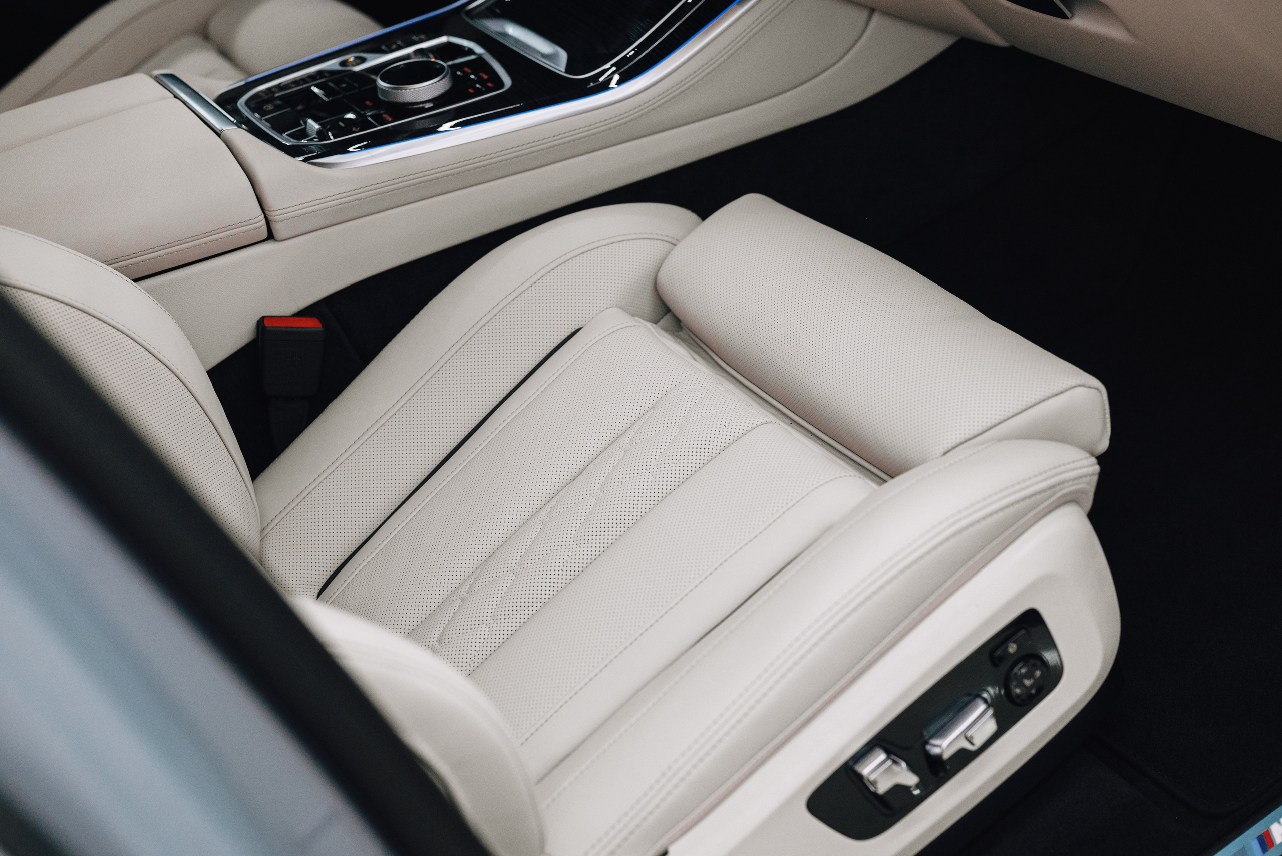 BMW X5 30d. DeLorein