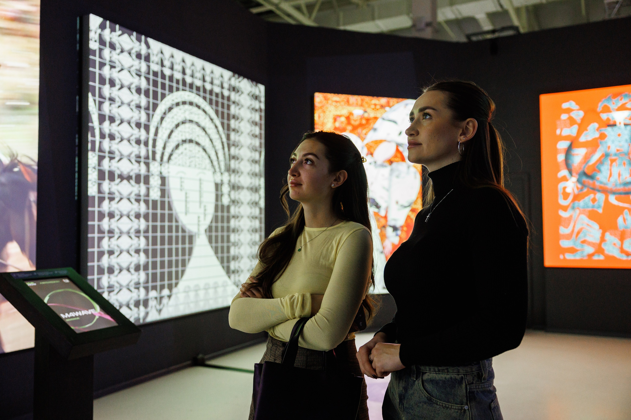 NUR NOW | Выставка цифрового искусства. Фотограф Ставрополь Петр Голубенко