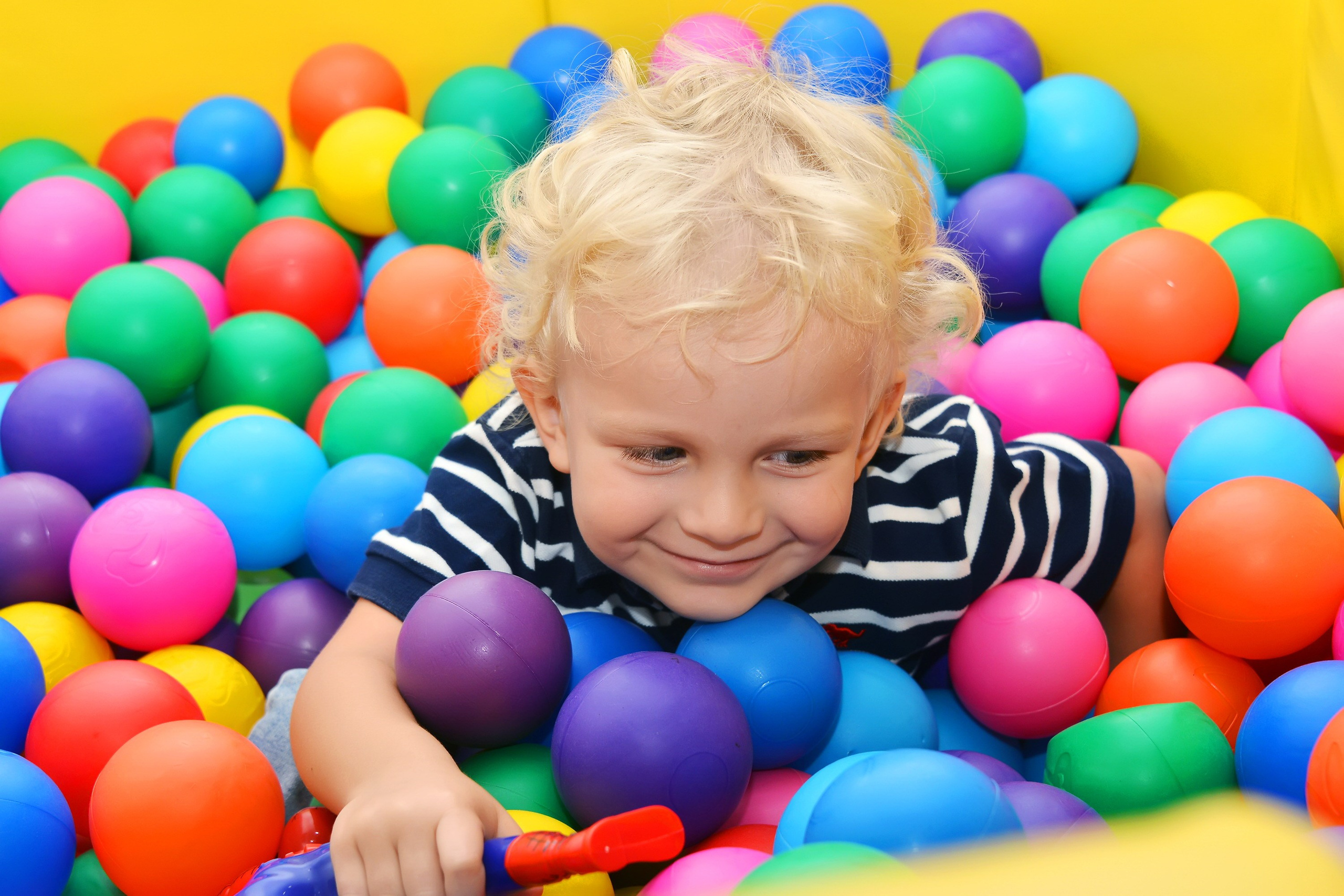 Дети-3(Тимур-5лет). Фотосъёмка. Фотограф Сергей Авдеев-семейный и детский фотограф в Алматы