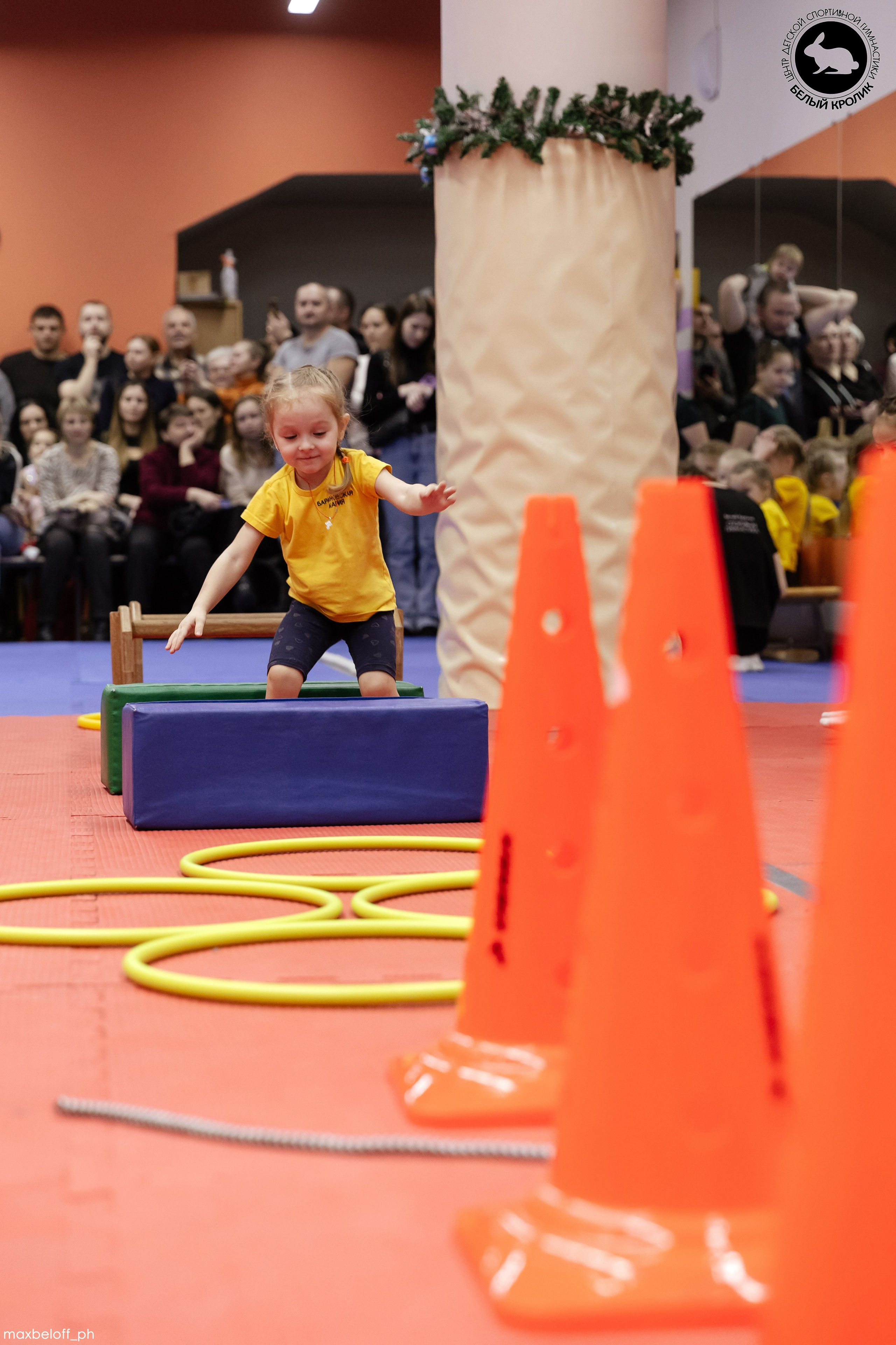 Белый кролик. Соревнования. Семейный фотограф — Макс Белогрудов