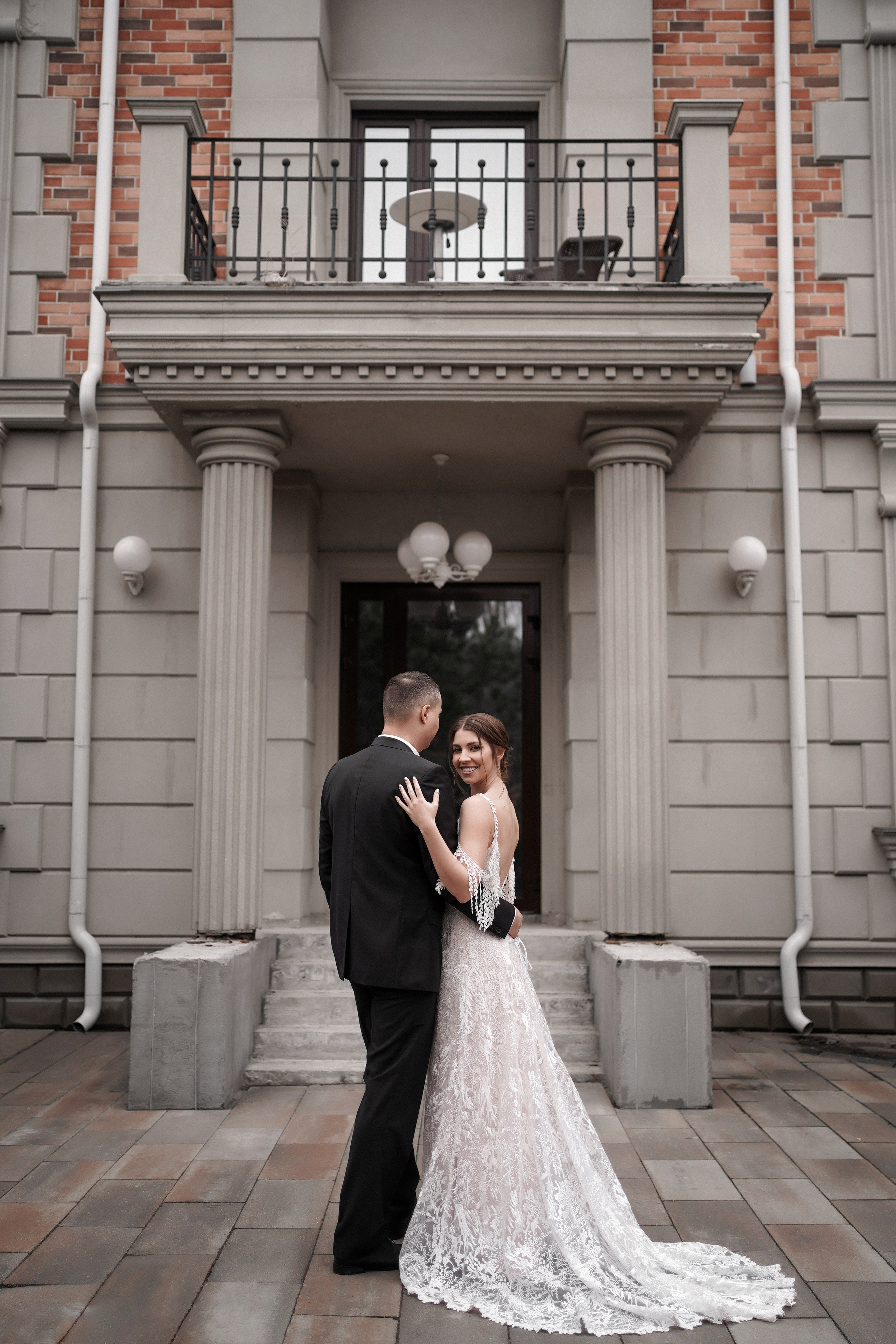 Свадебная фотосессия в Графском парке. Ростов-на-Дону. Свадебный фотограф в Ростове-на-Дону. Таинство Крещения и Венчания, семейные фотосессии. Алёна Чёботова
