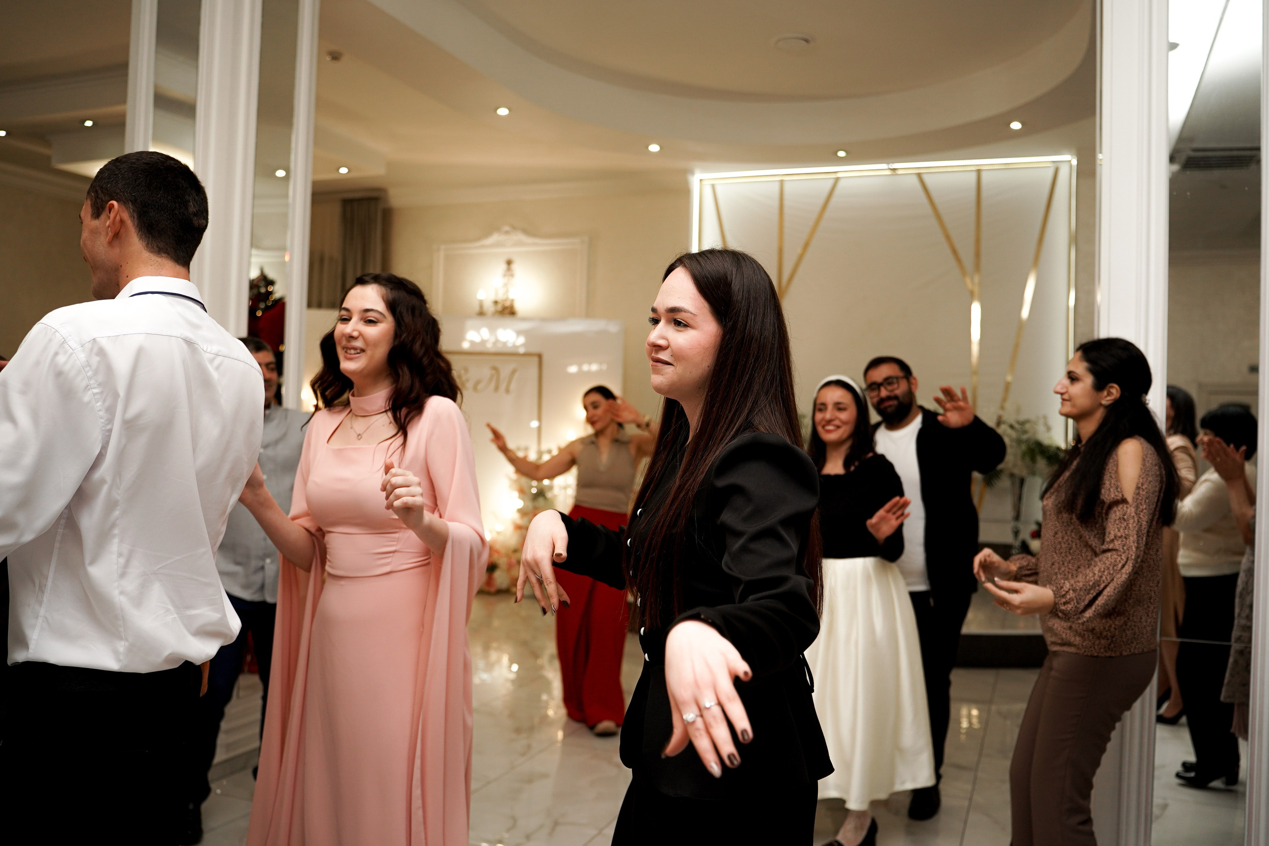 Сватовство. Свадебный фотограф в Ростове-на-Дону. Таинство Крещения и Венчания, семейные фотосессии. Алёна Чёботова