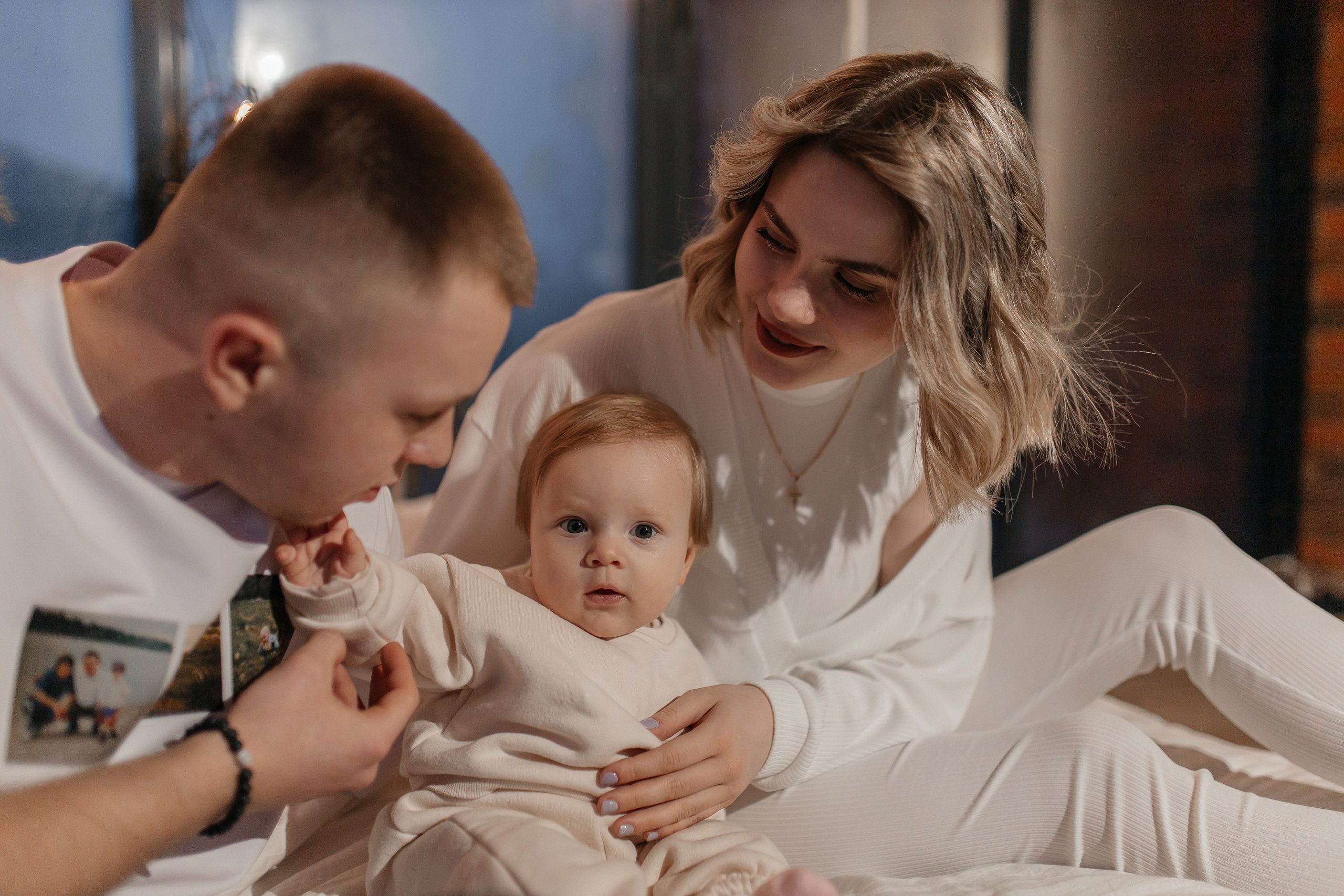 Алиса и семья. Семейный фотограф Губкин/Старый Оскол