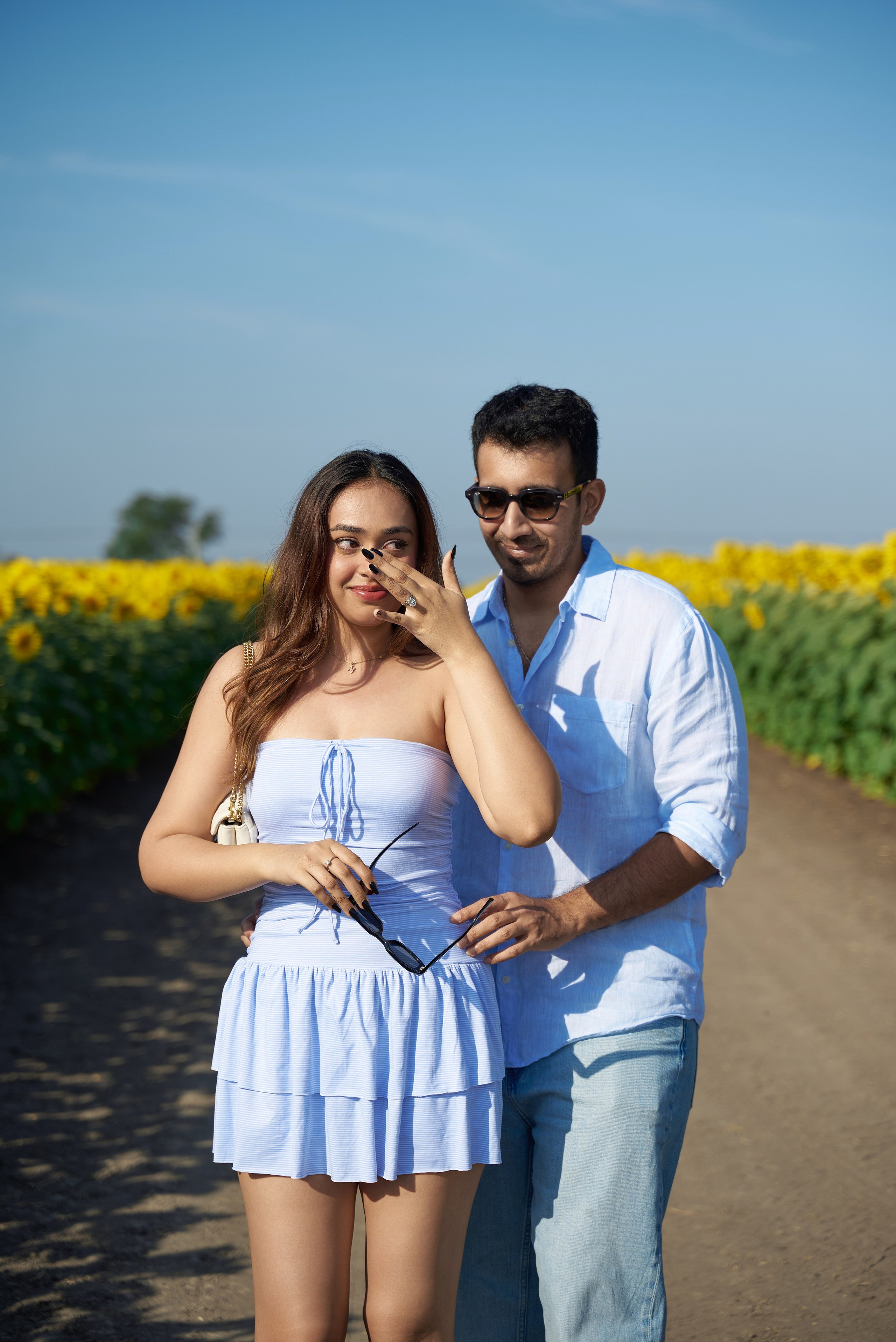 Love in the field. Photographer Bangkok — Pattaya | фотограф Бангкок — Паттайа