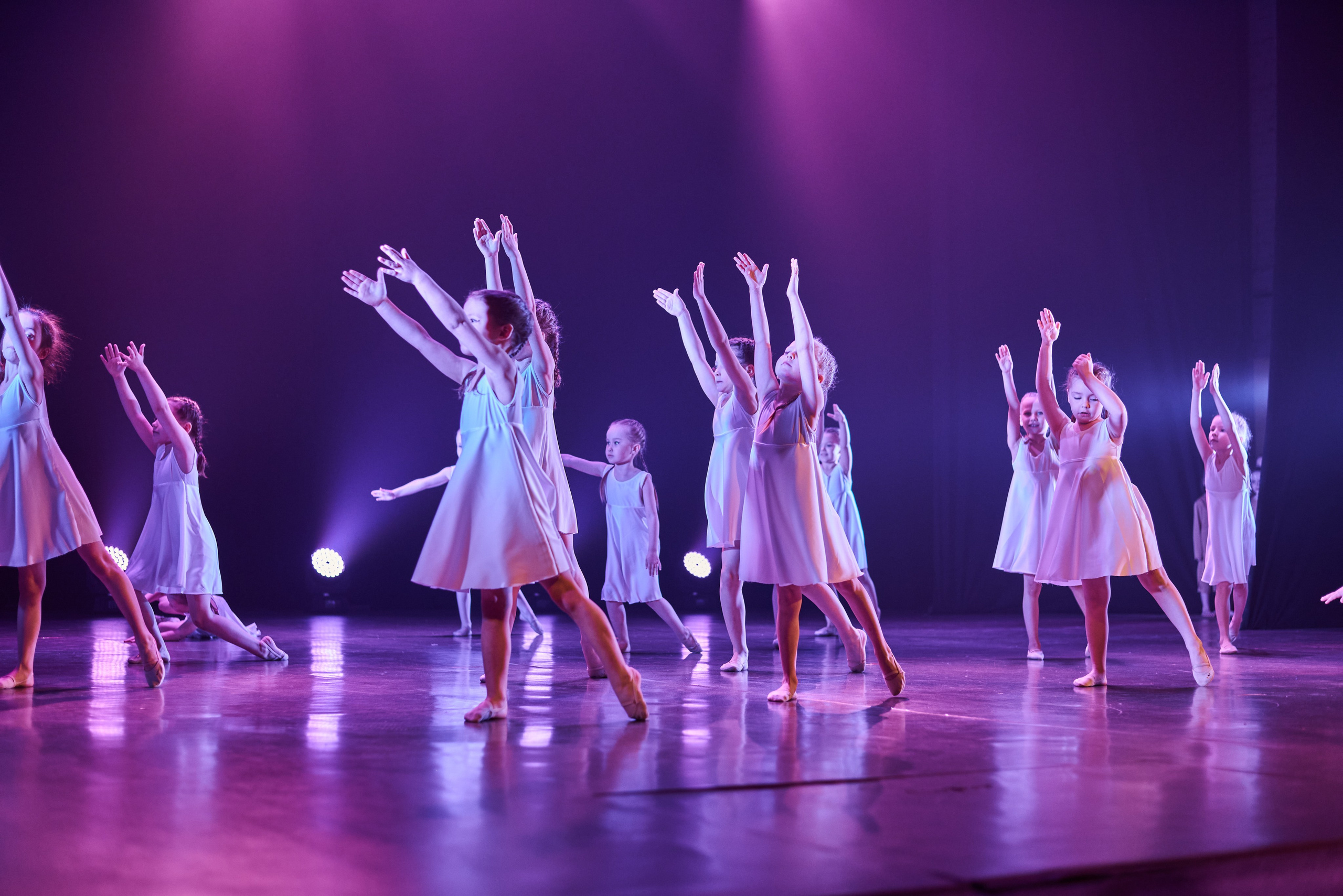 Отчетный концерт центра хореографии NonStop. Photographer Bangkok — Pattaya | фотограф Бангкок — Паттайа