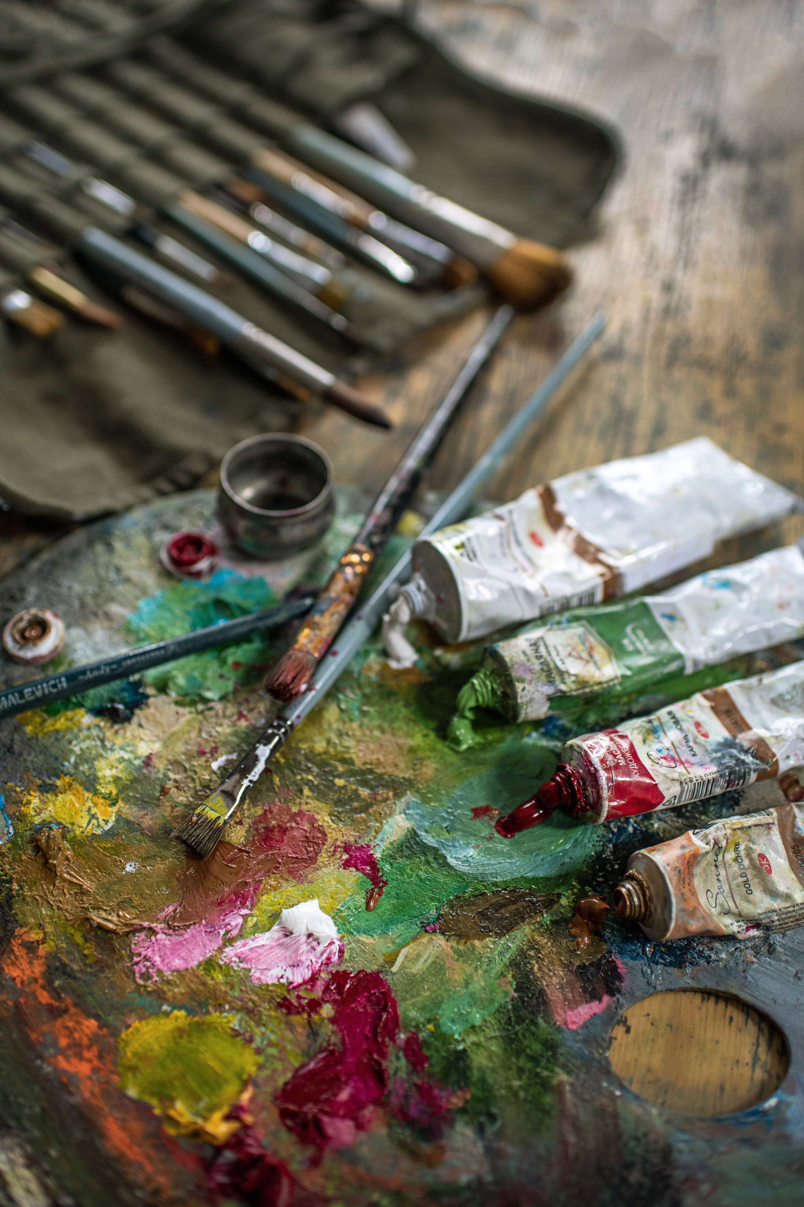 В мастерской художника. Женский, семейный и контент-фотограф в Оренбурге Анна Соловых