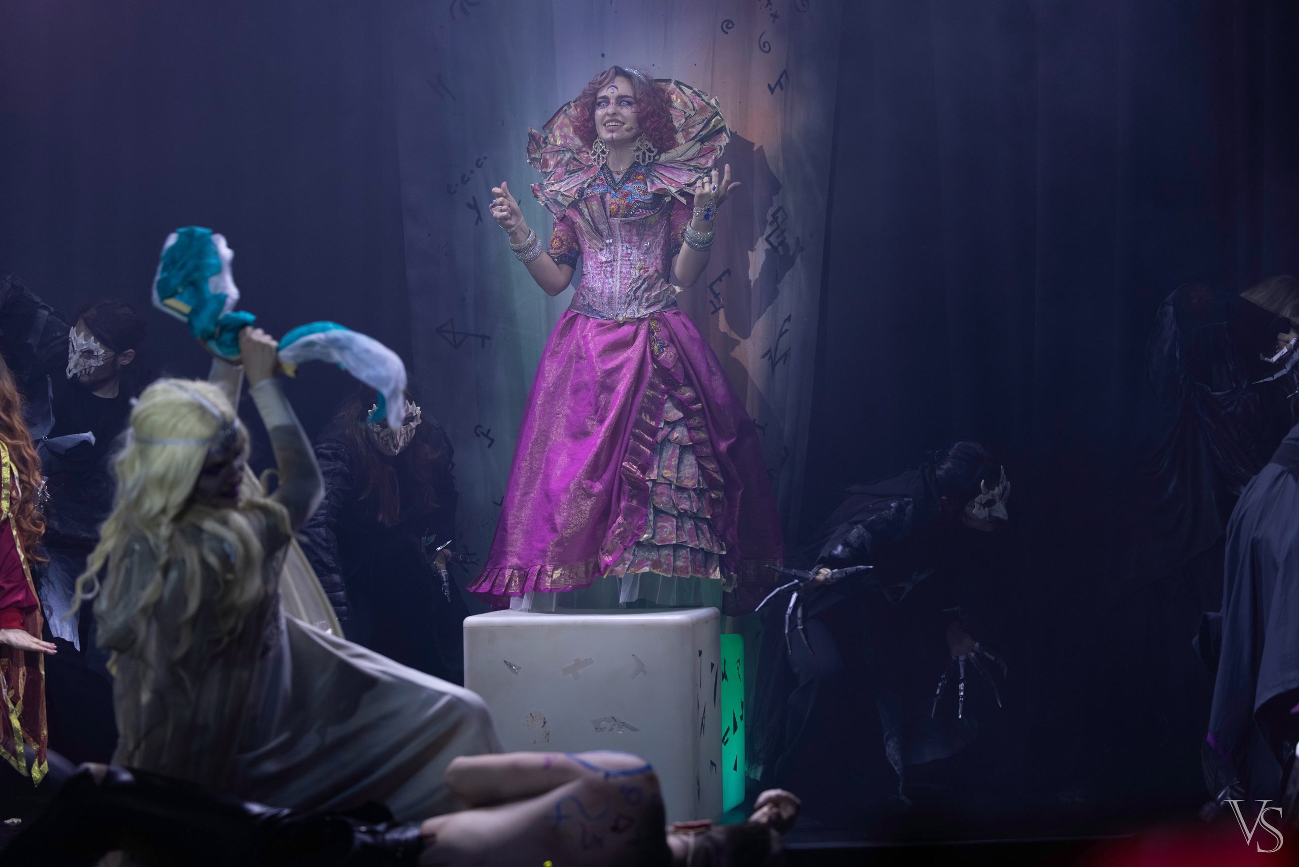 Книга стихий 25.01. Фотограф Виктор Степанов