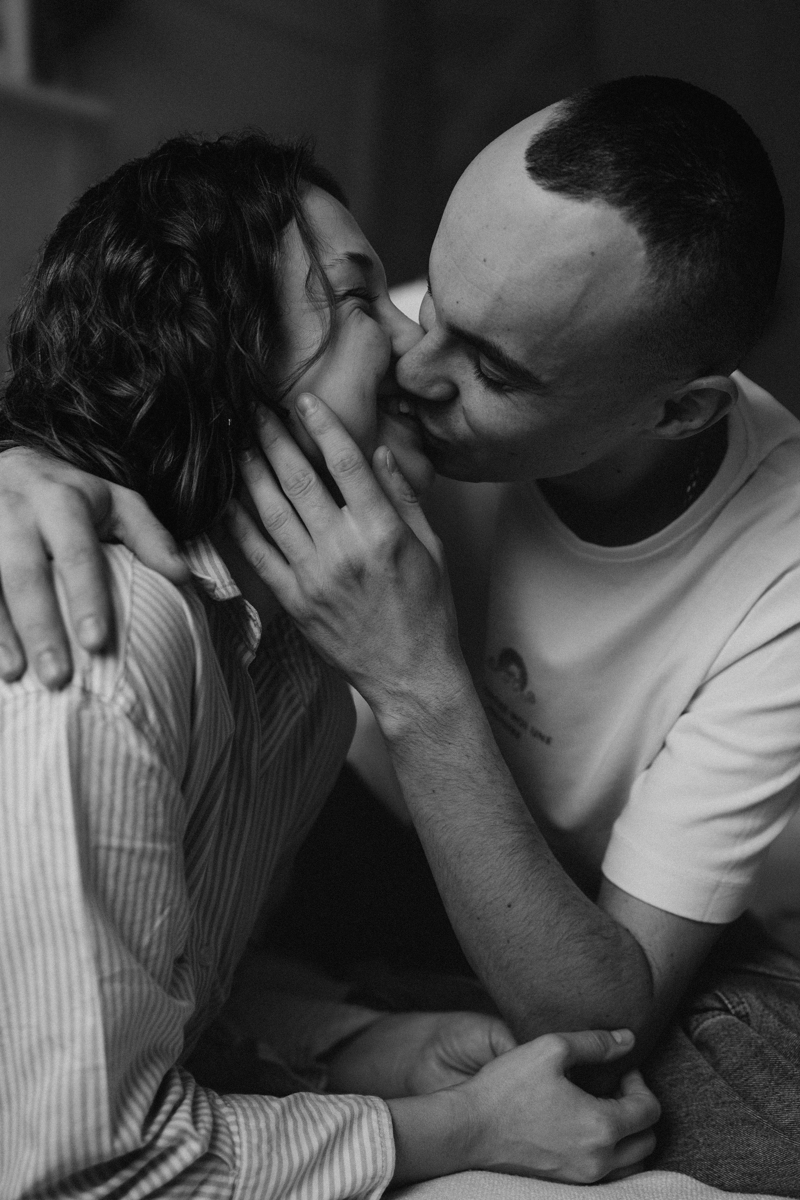 Семейная фотосессия для большой семьи в студии. Семейный фотограф в Ижевске Даша Денисова