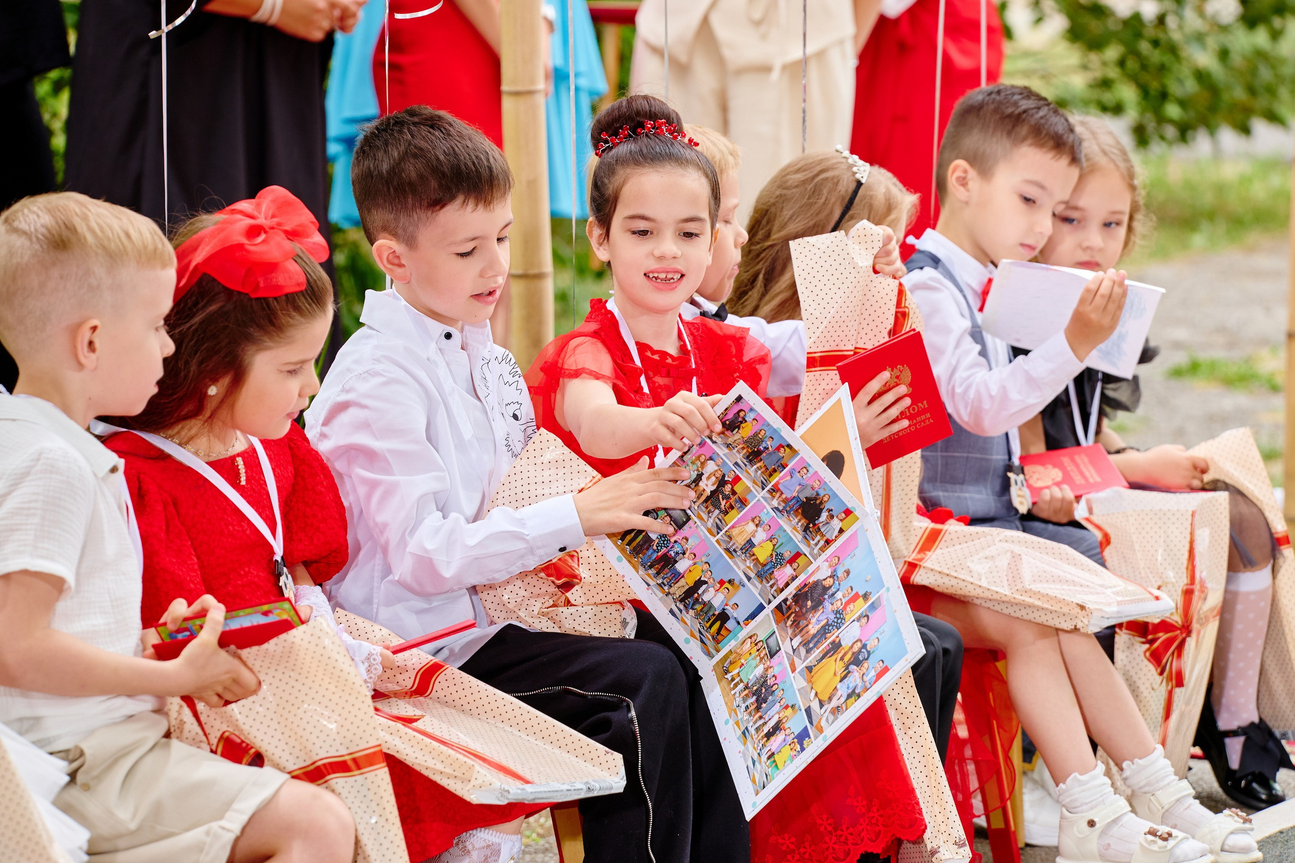 Выпускной 45 сад. Фотограф Выпускные альбомы Таганрог Сергей Коробченко