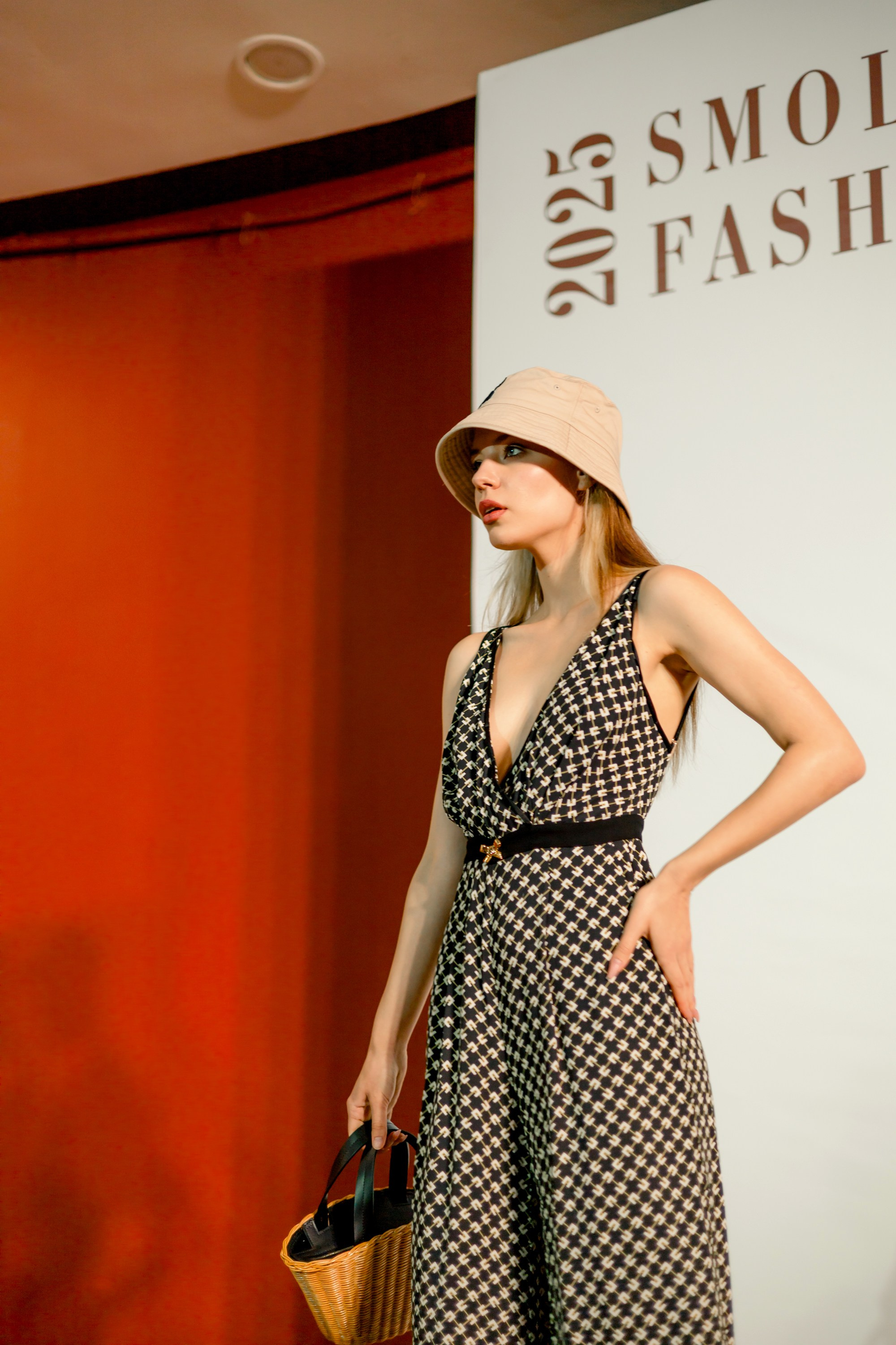 Smolensk Fashion Week 2025_ФИНАЛЬНЫЙ ПОКАЗ ДРАМТЕАТР. Главная